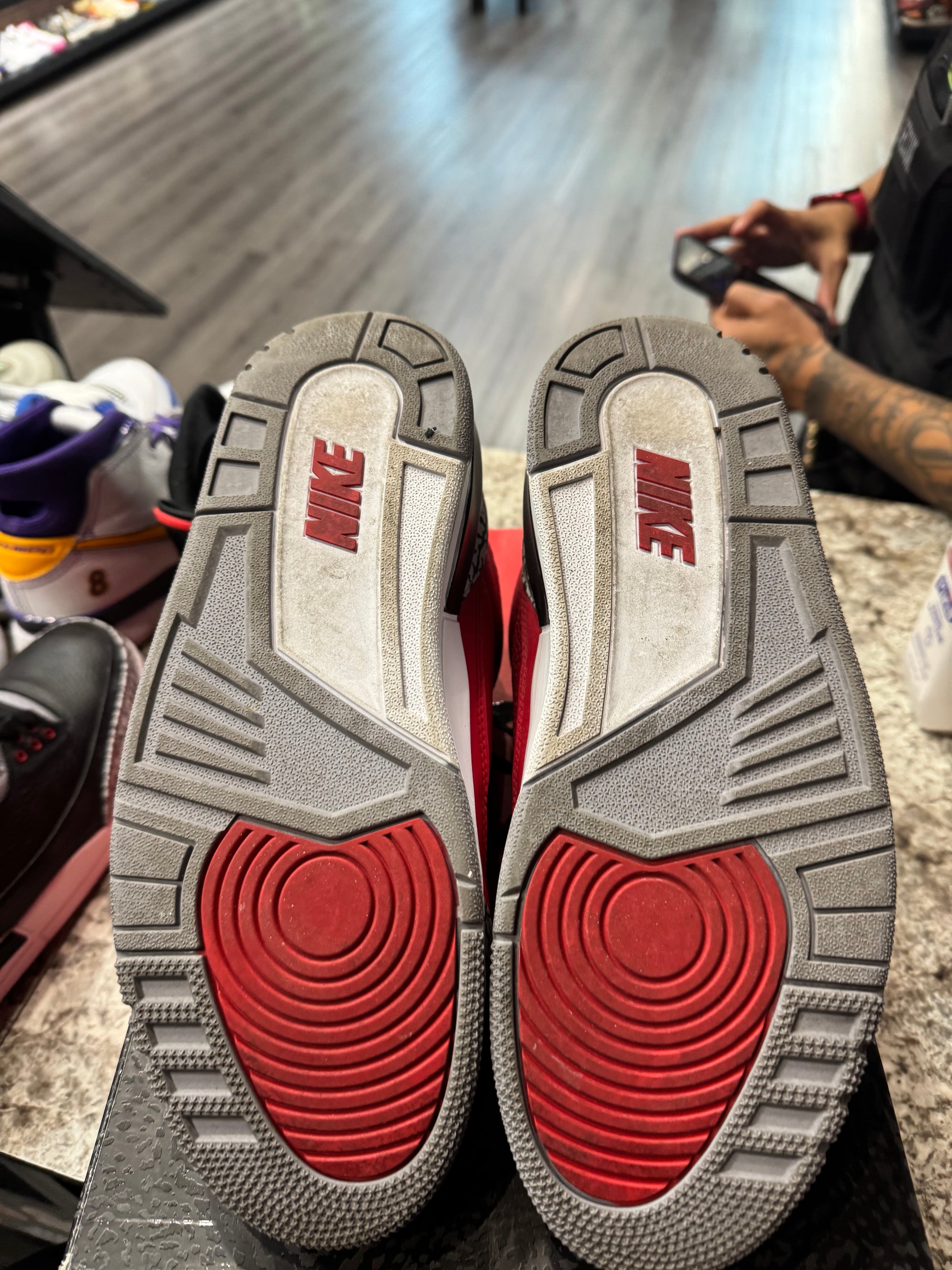 Jordan 3 Retro SE Unite