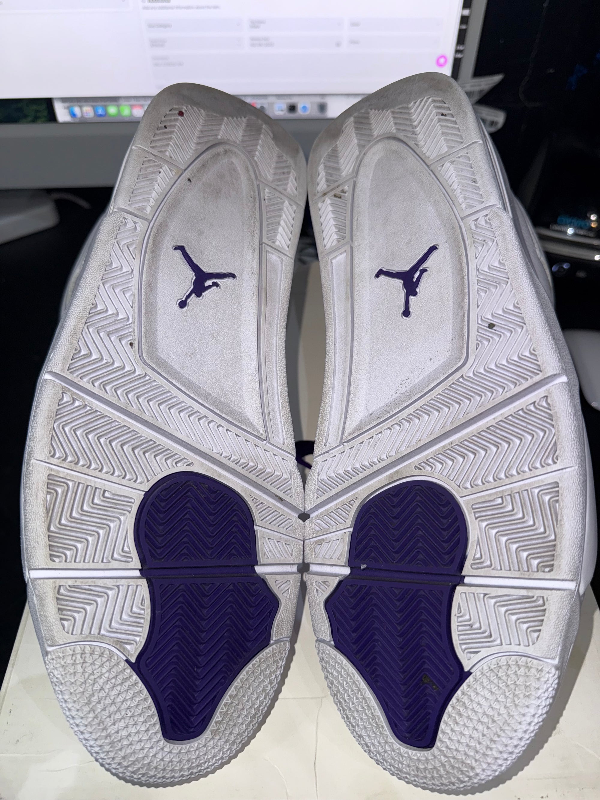 Jordan 4 Retro Metallic Purple