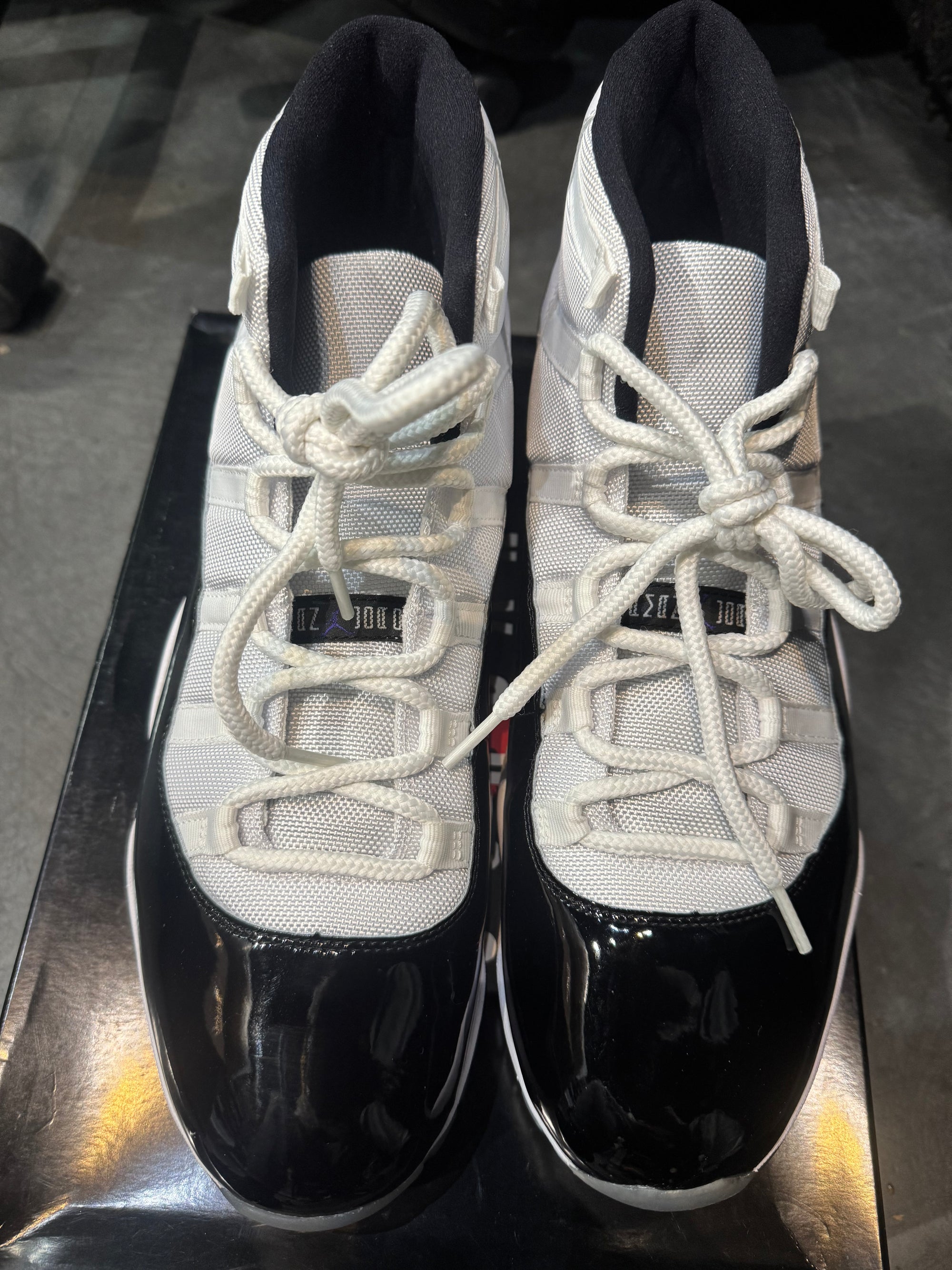 Jordan 11 Retro Concord (2018)