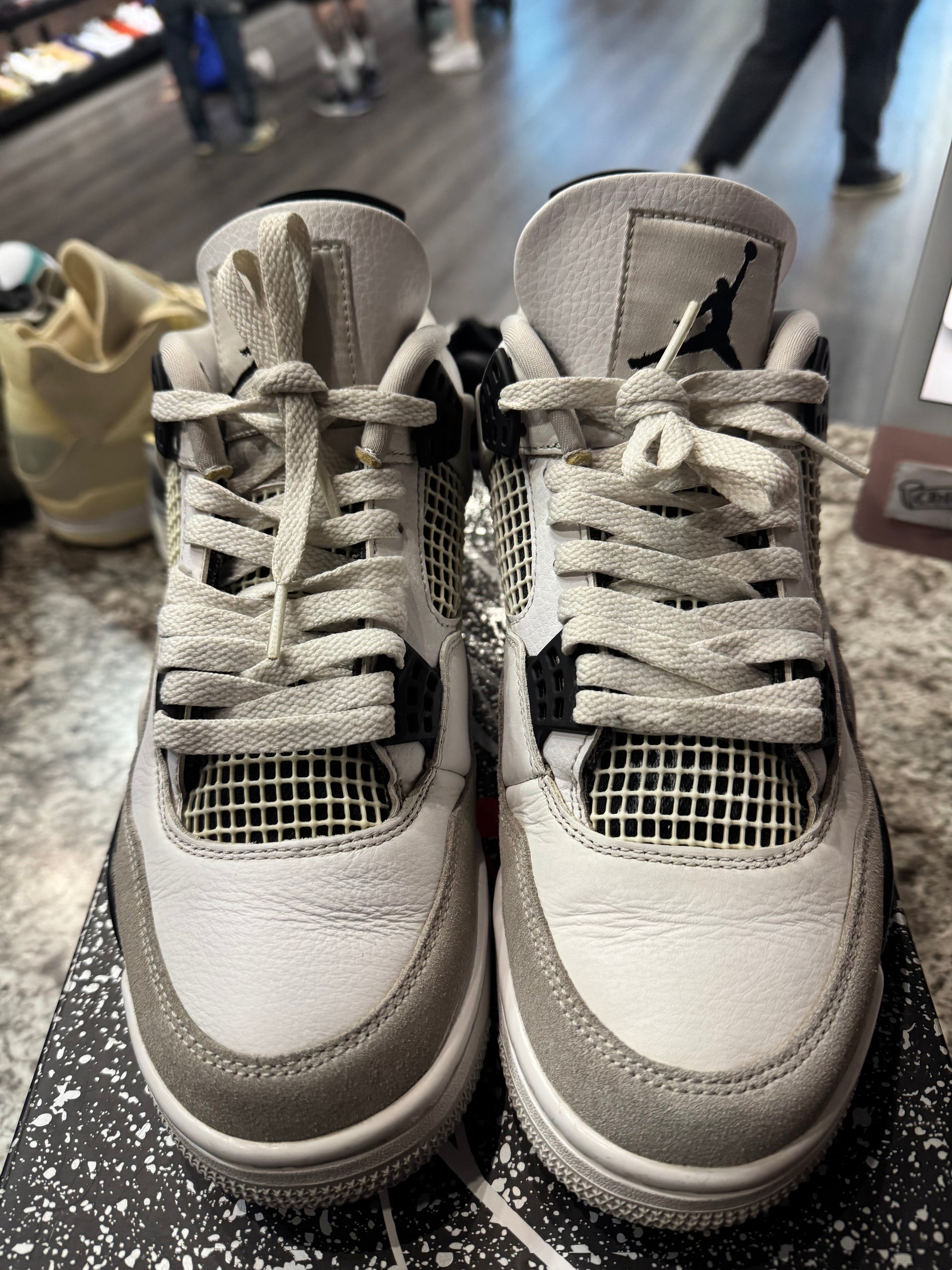 Jordan 4 Retro Military Black