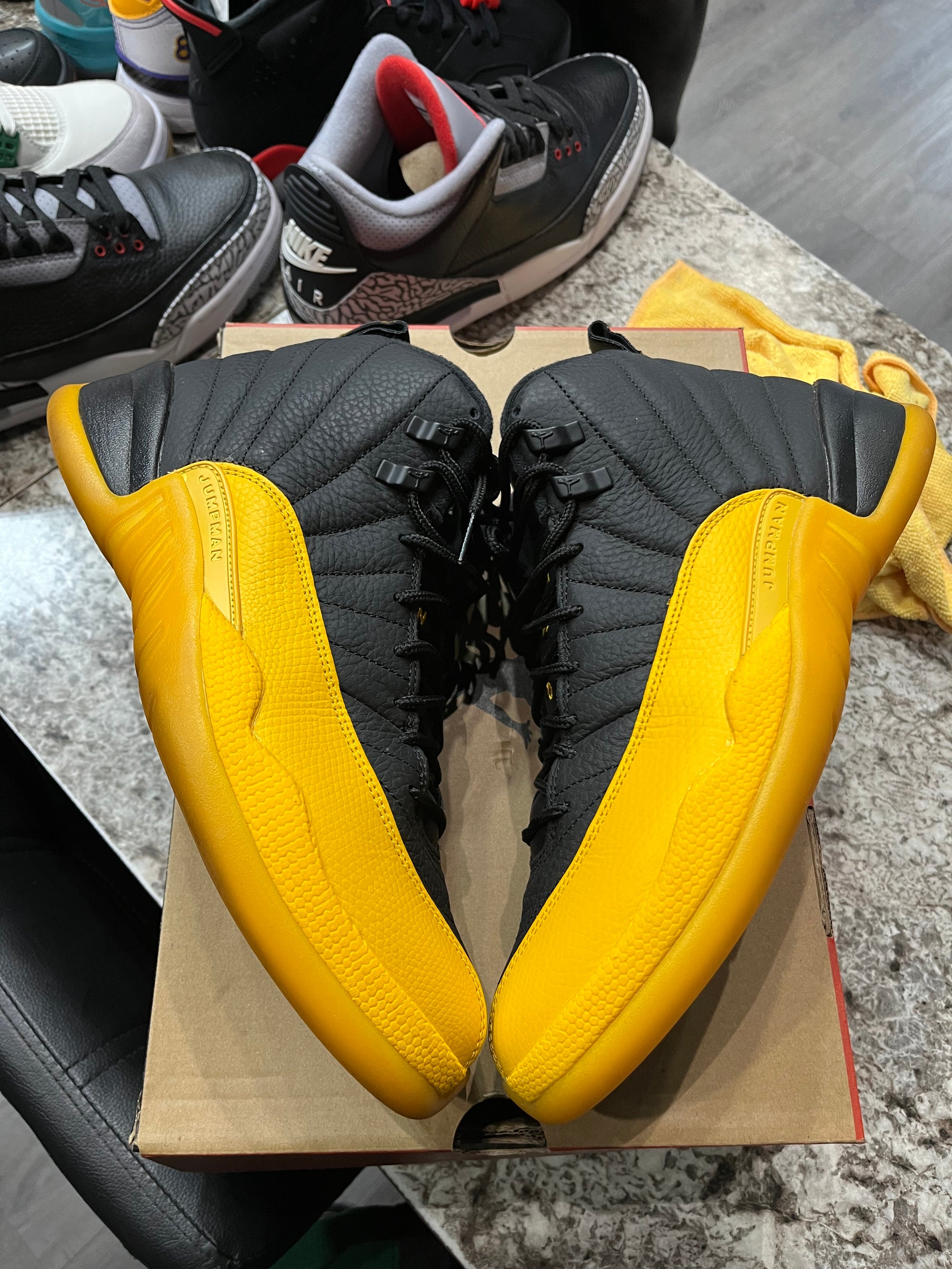 Jordan 12 Retro Black University Gold