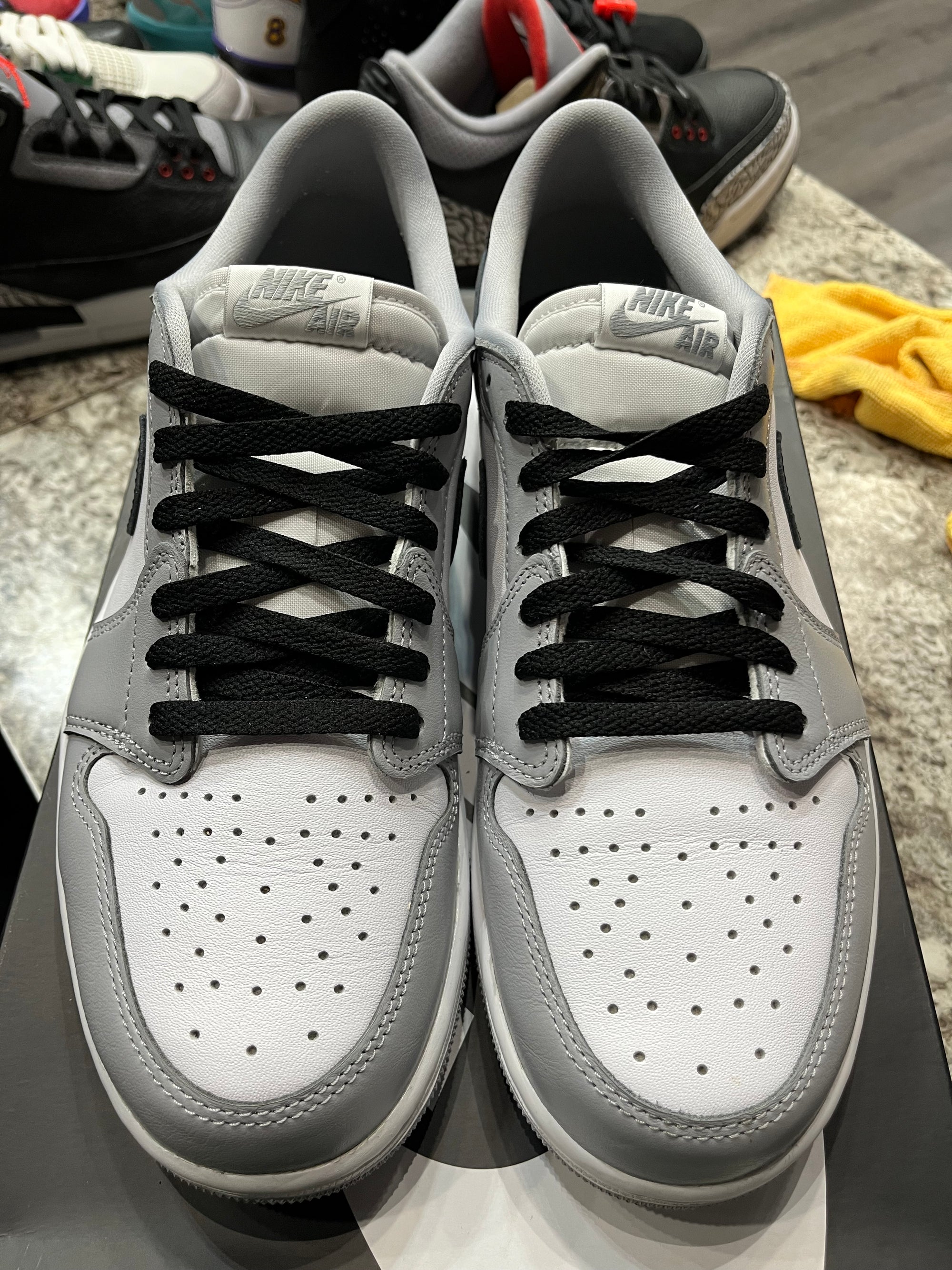 Jordan 1 Retro Low OG Barons