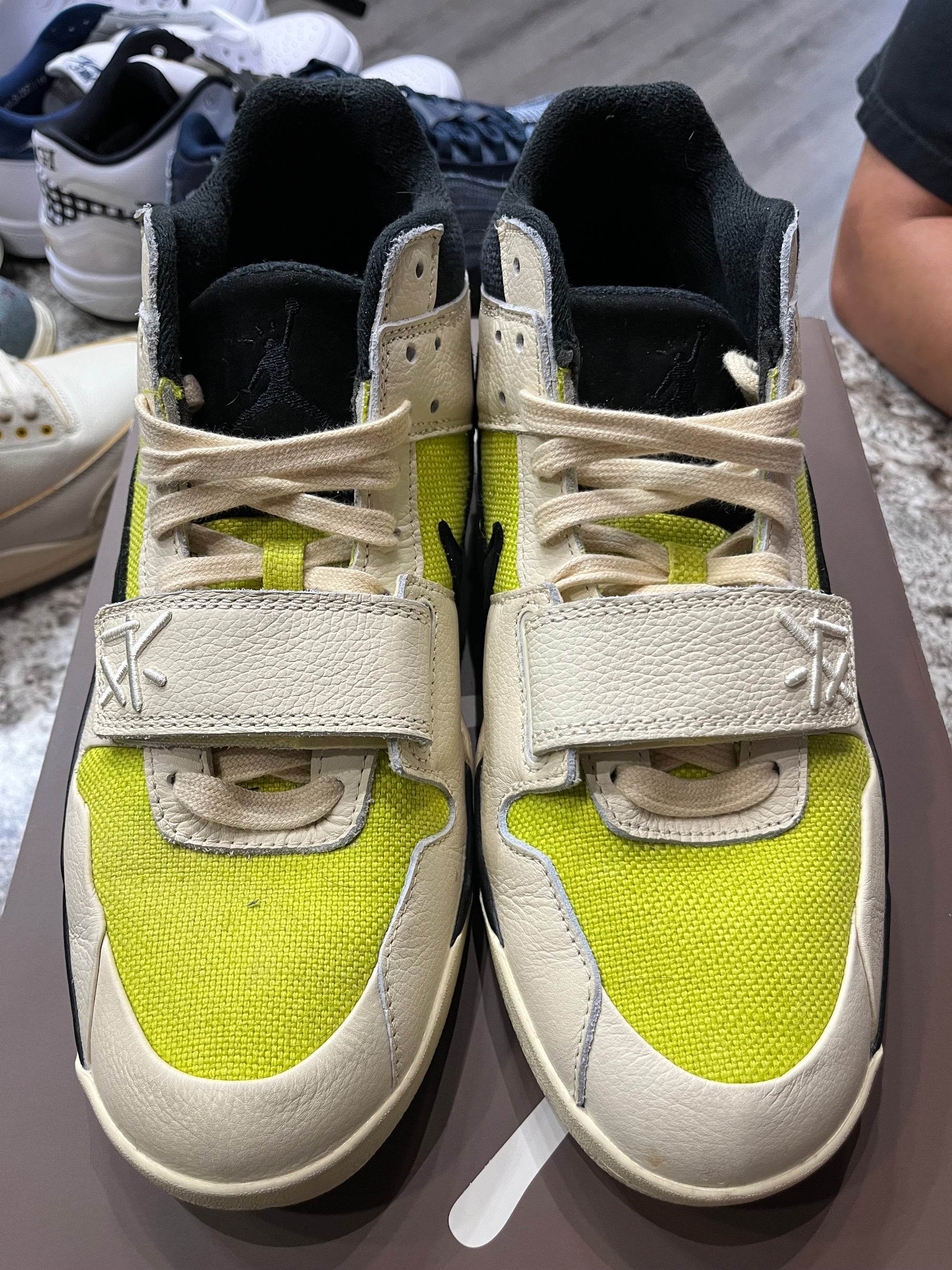 Jordan Jumpman Jack TR Travis Scott Bright Cactus