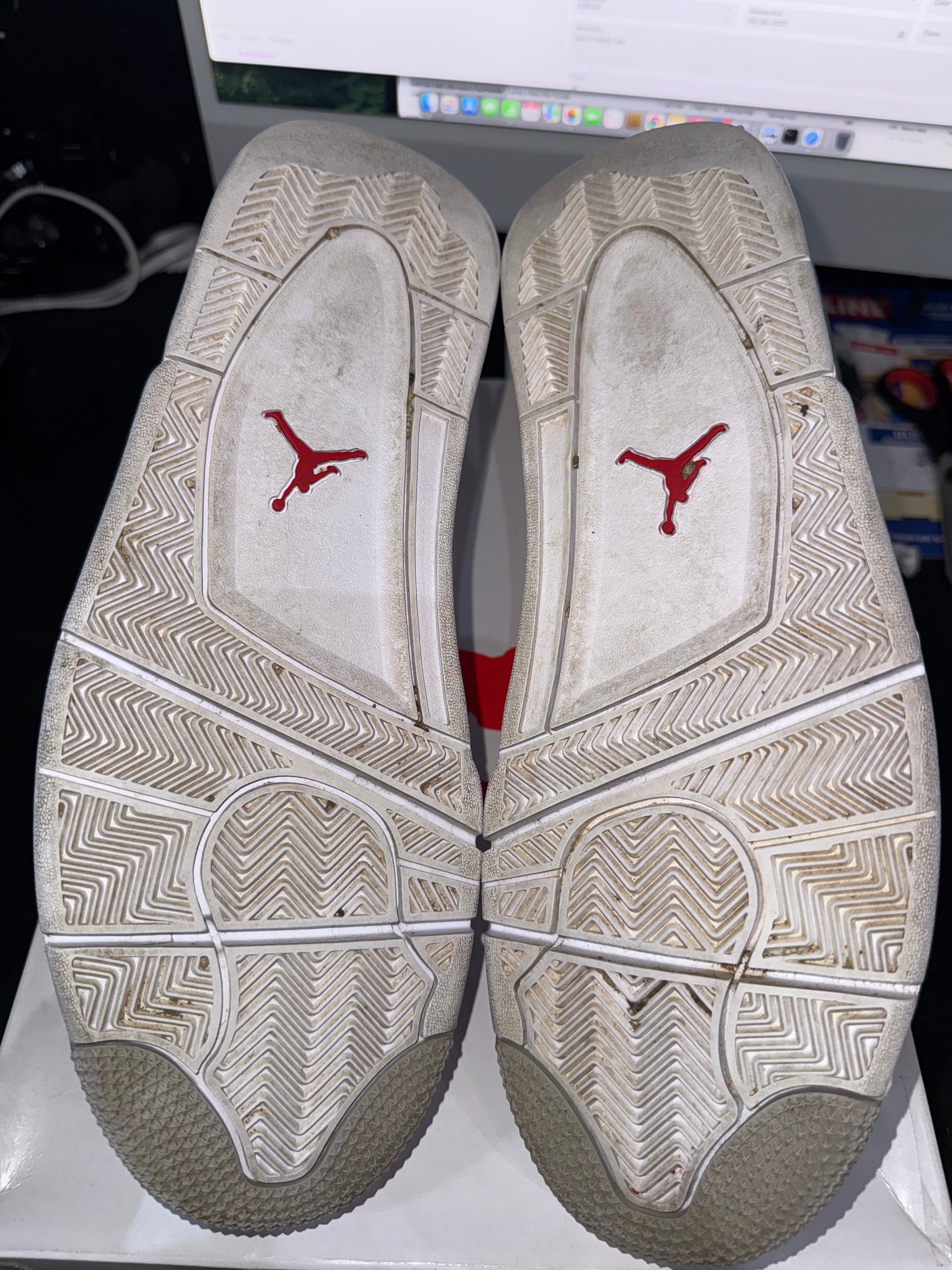 Jordan 4 Retro White Oreo (2021)