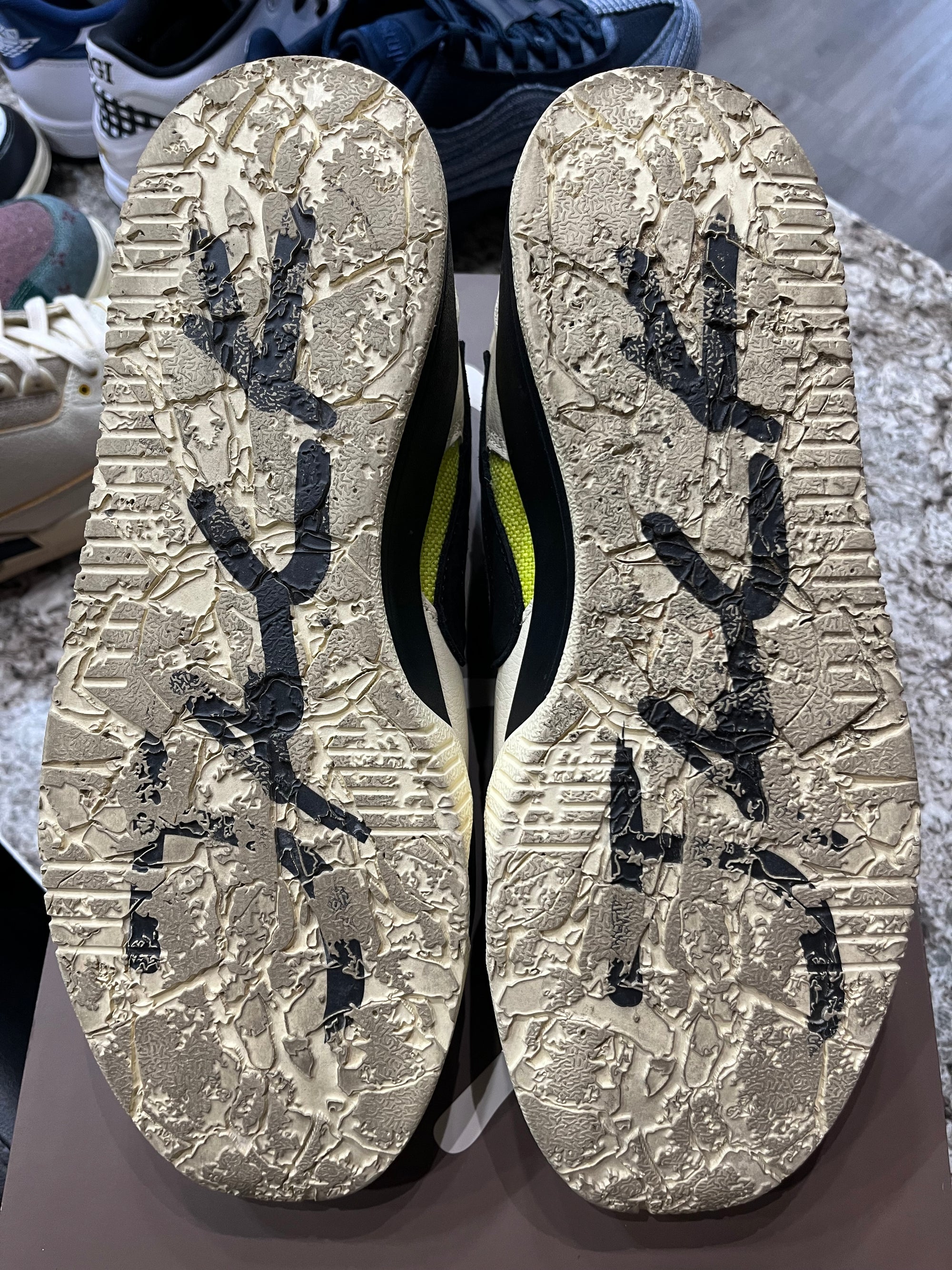 Jordan Jumpman Jack TR Travis Scott Bright Cactus