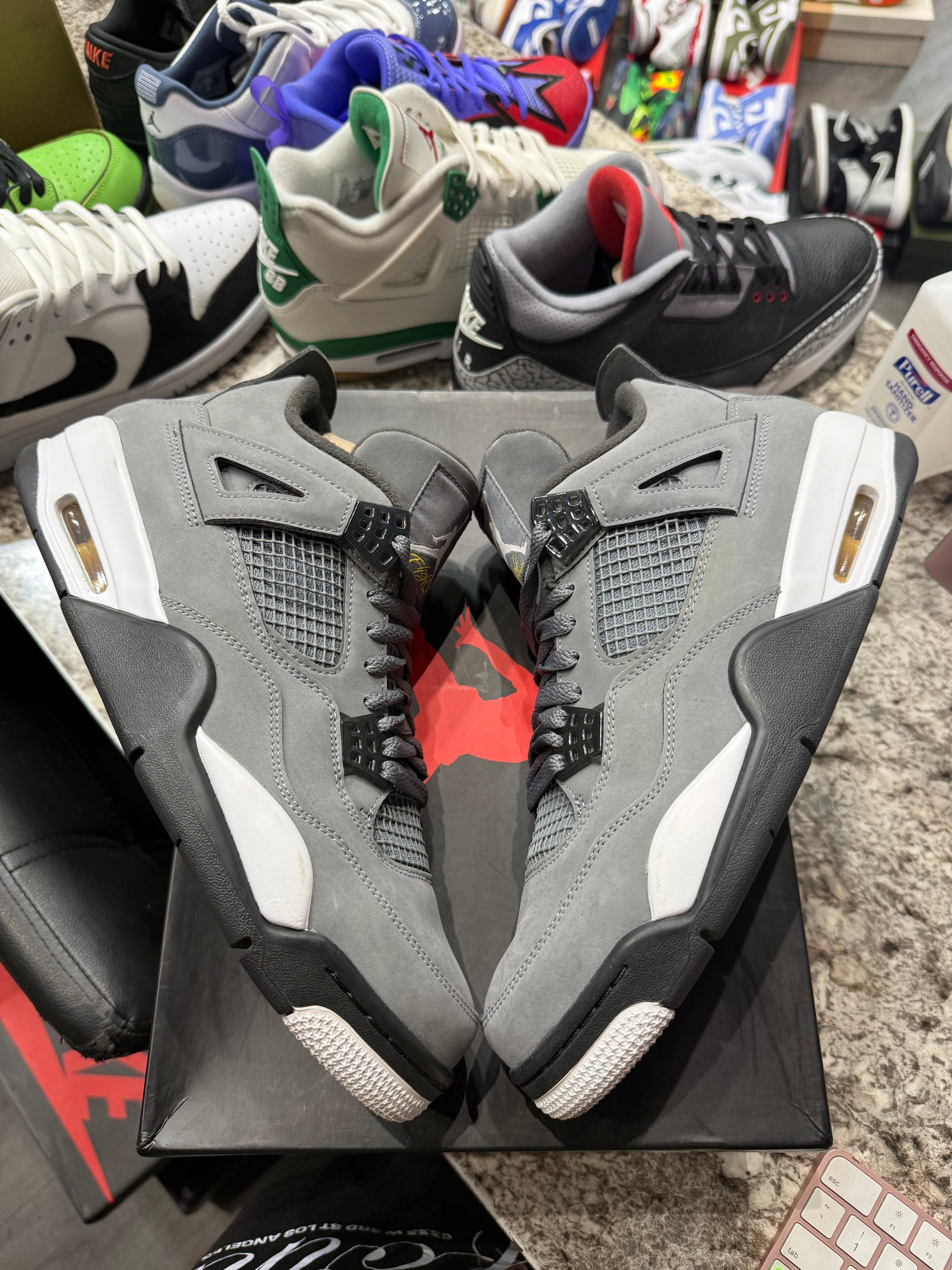 Jordan 4 Retro Cool Grey (2019) (YARD SALE)
