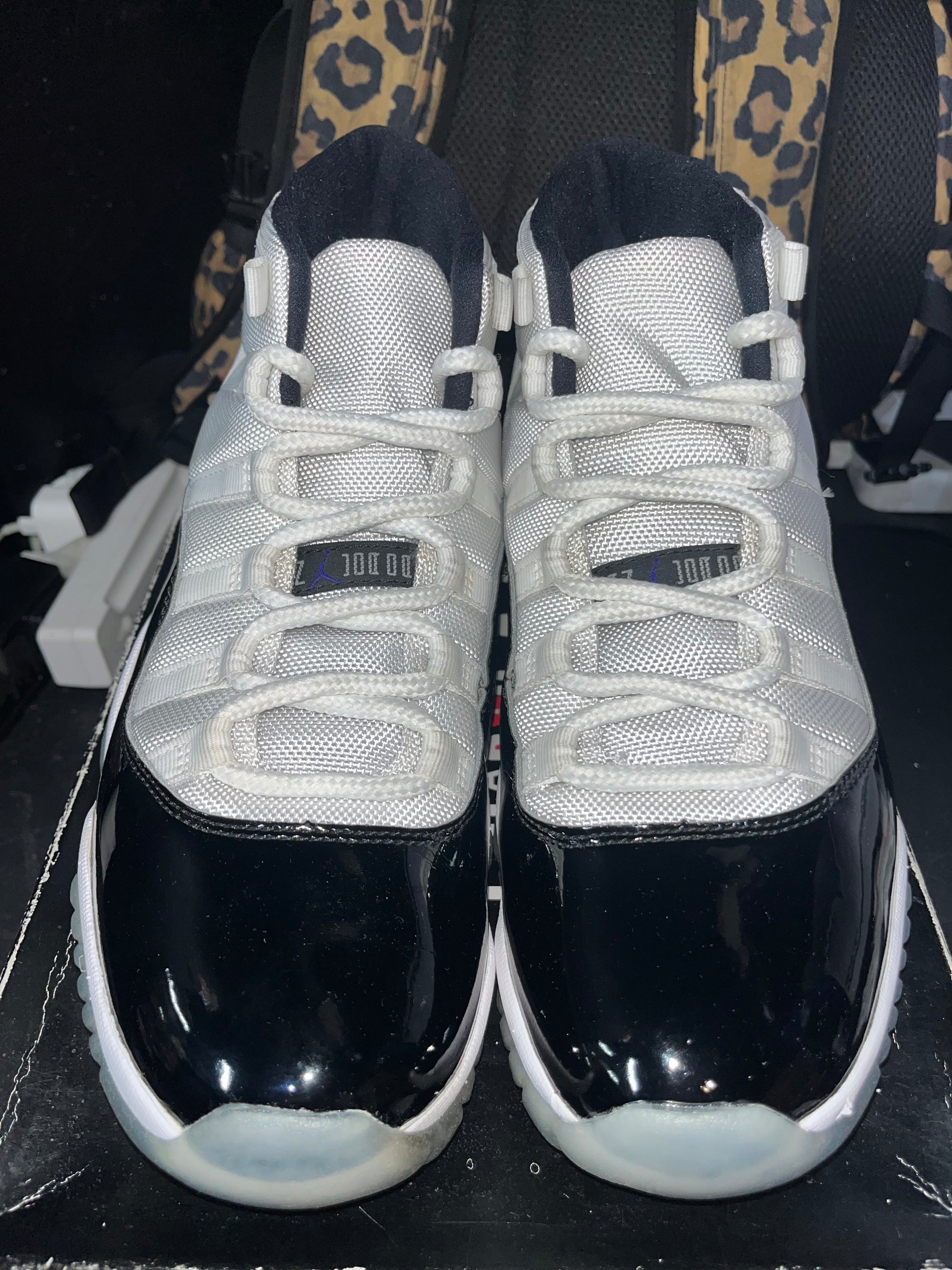Jordan 11 Retro Concord (2018) (DAMAGED BOX)