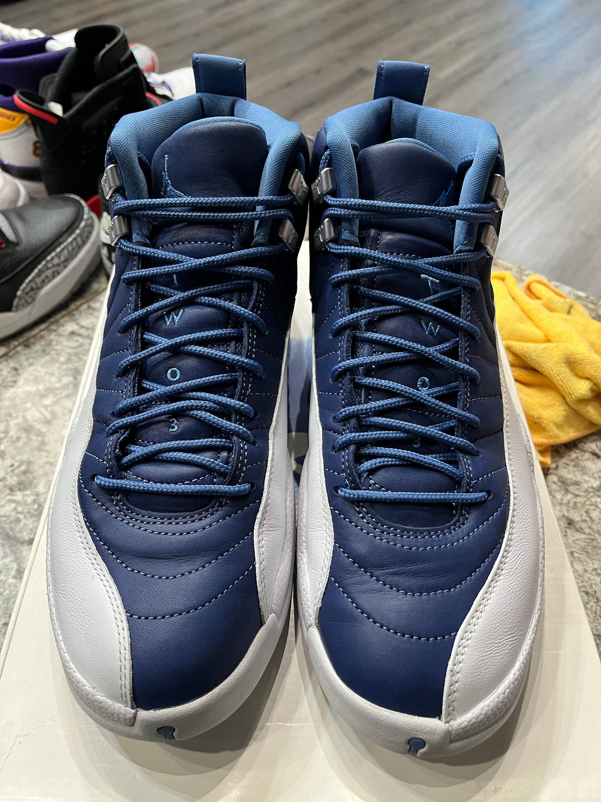 Jordan 12 Retro Indigo