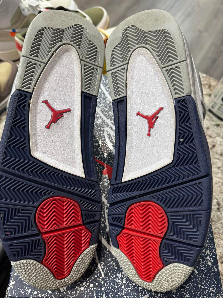 Jordan 4 Retro Midnight Navy