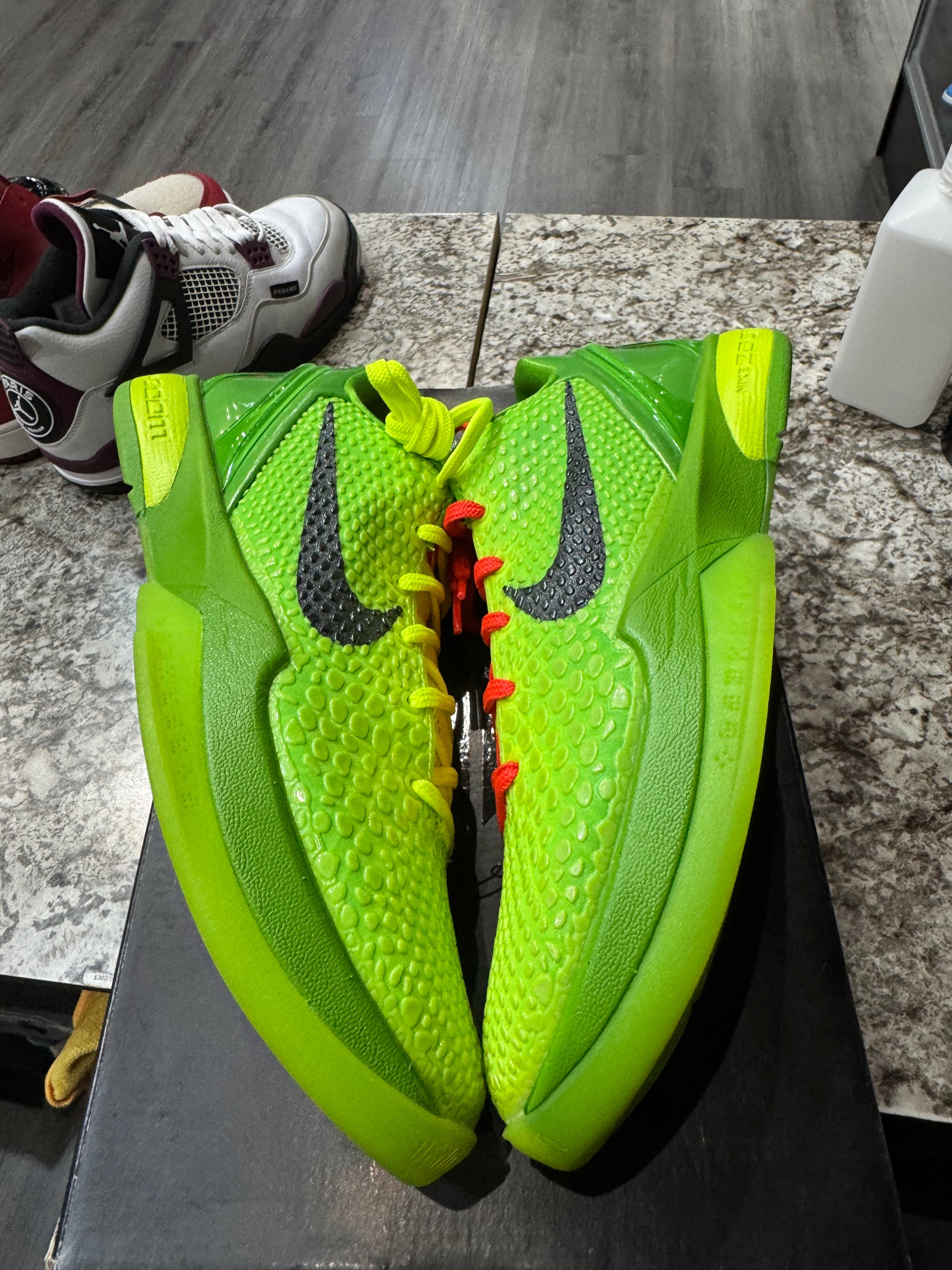 Nike Kobe 6 Protro Grinch (2020) (Damaged Box)