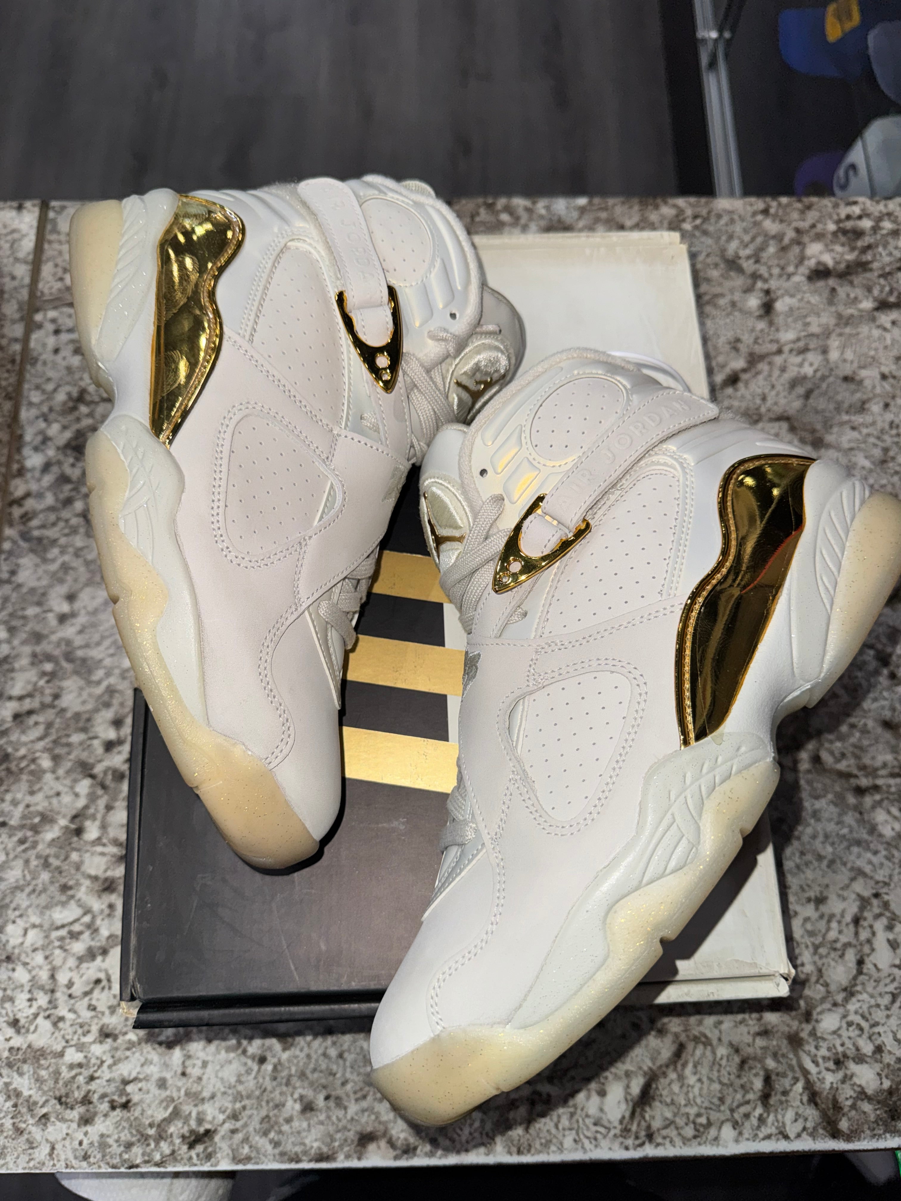 Jordan 8 Retro Champagne – Coolkicks