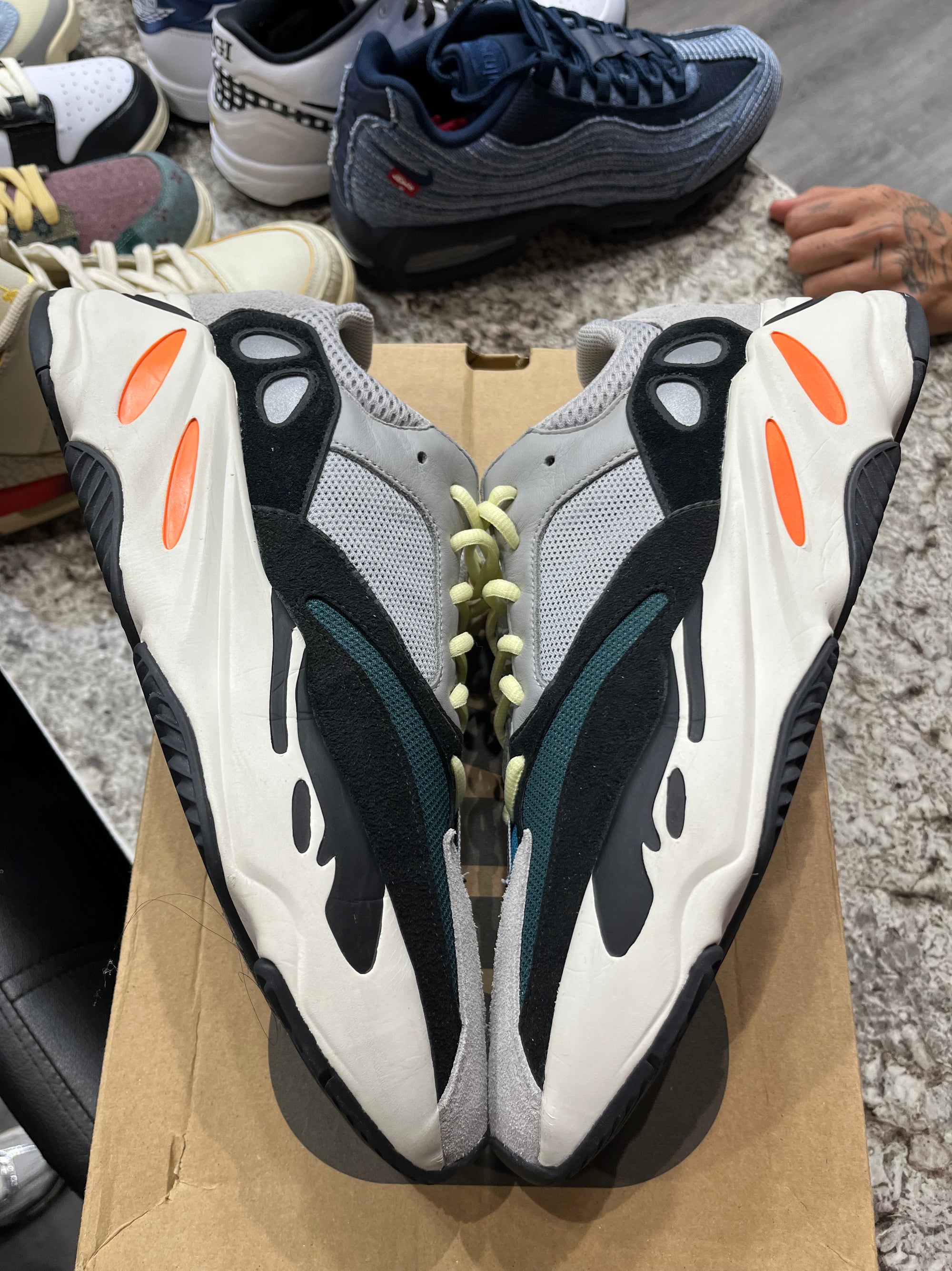adidas Yeezy Boost 700 Wave Runner