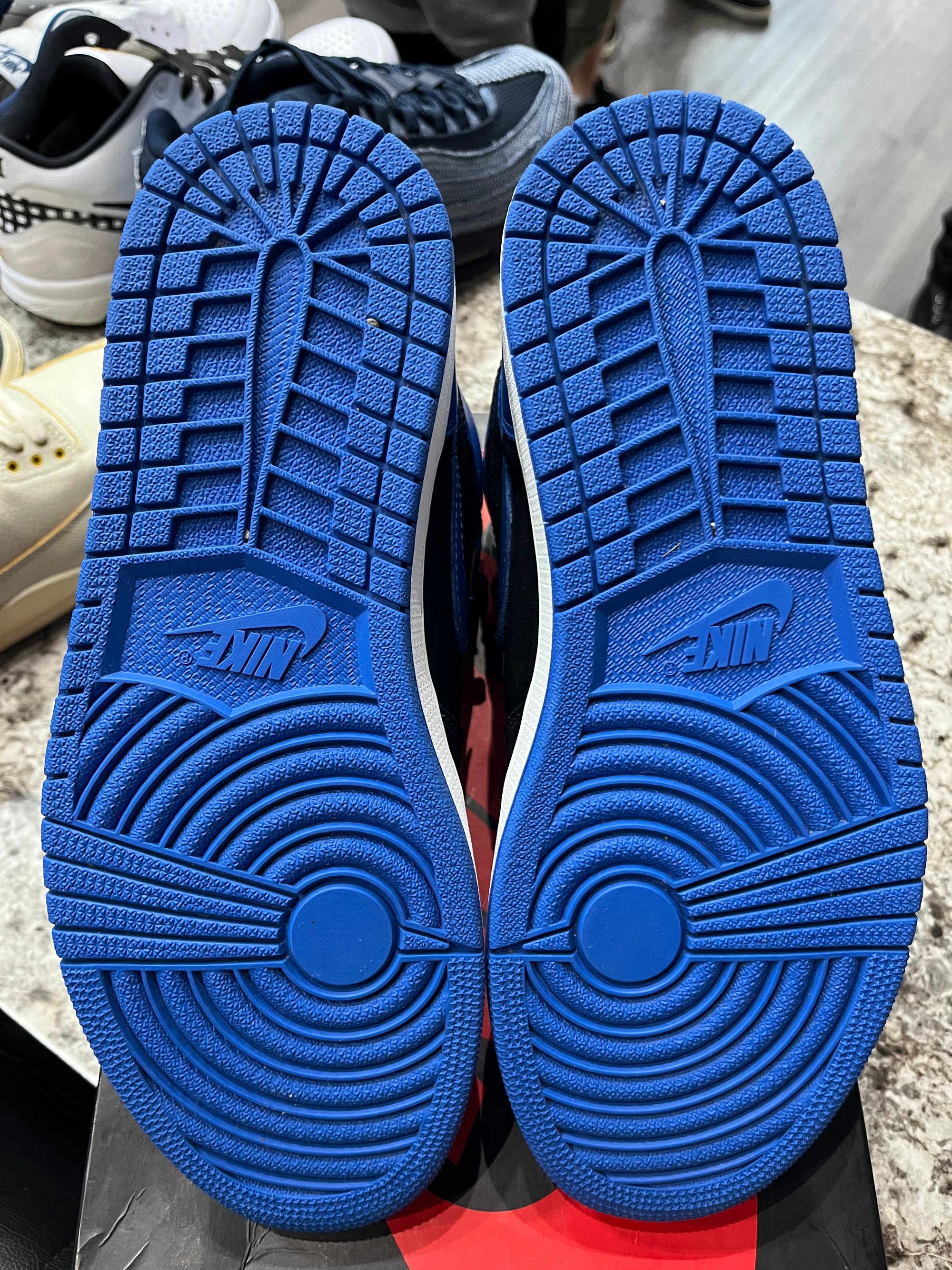 Jordan 1 Retro Royal (2017)