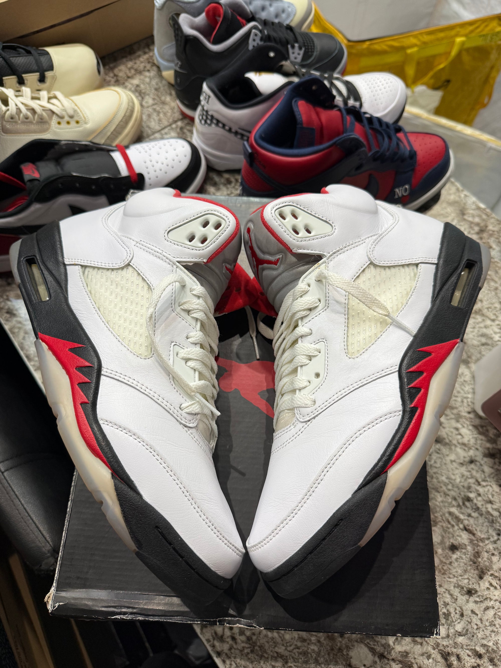Jordan 5 Retro Fire Red Silver Tongue (2020)