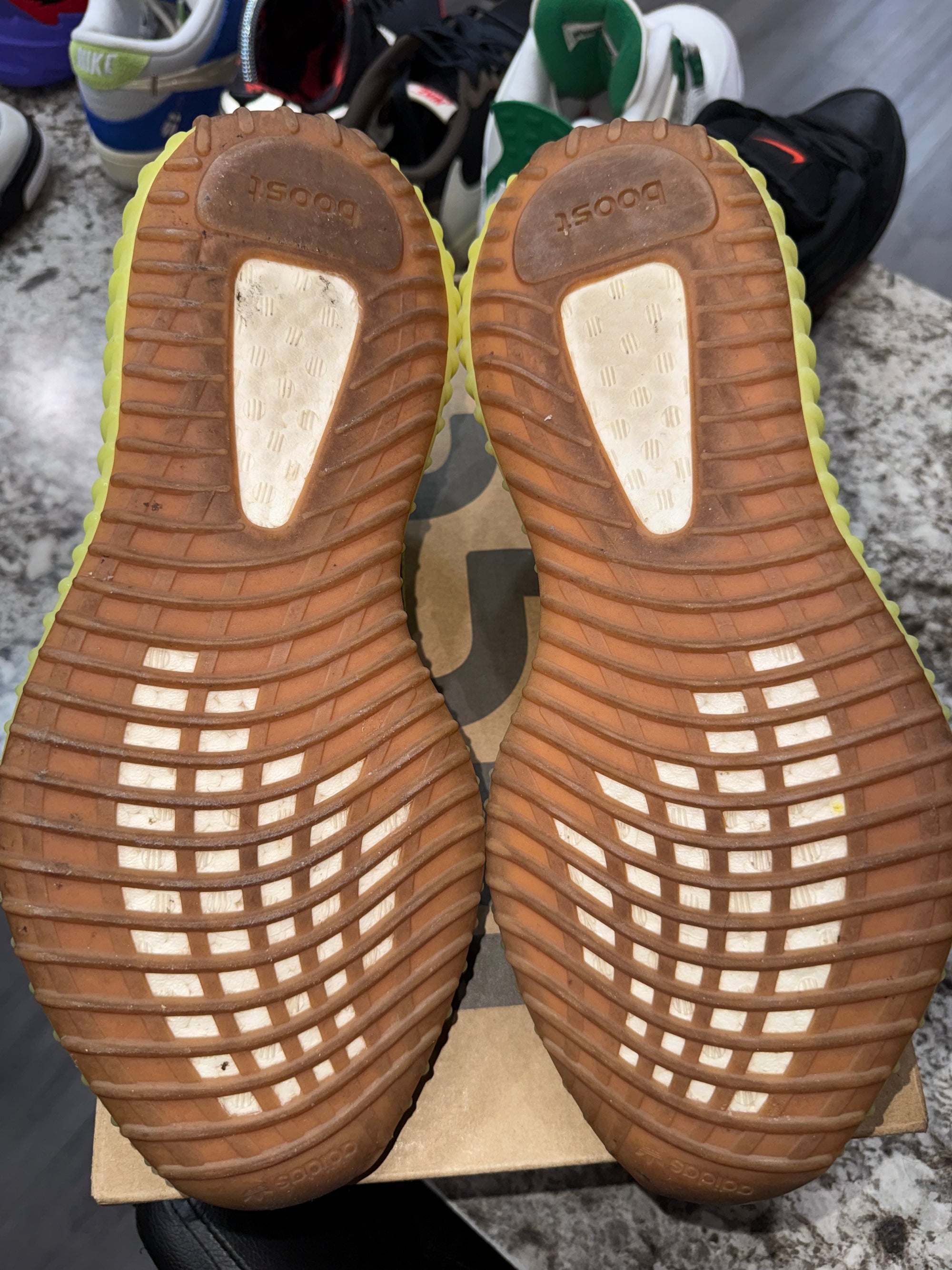 adidas Yeezy Boost 350 V2 Semi Frozen Yellow