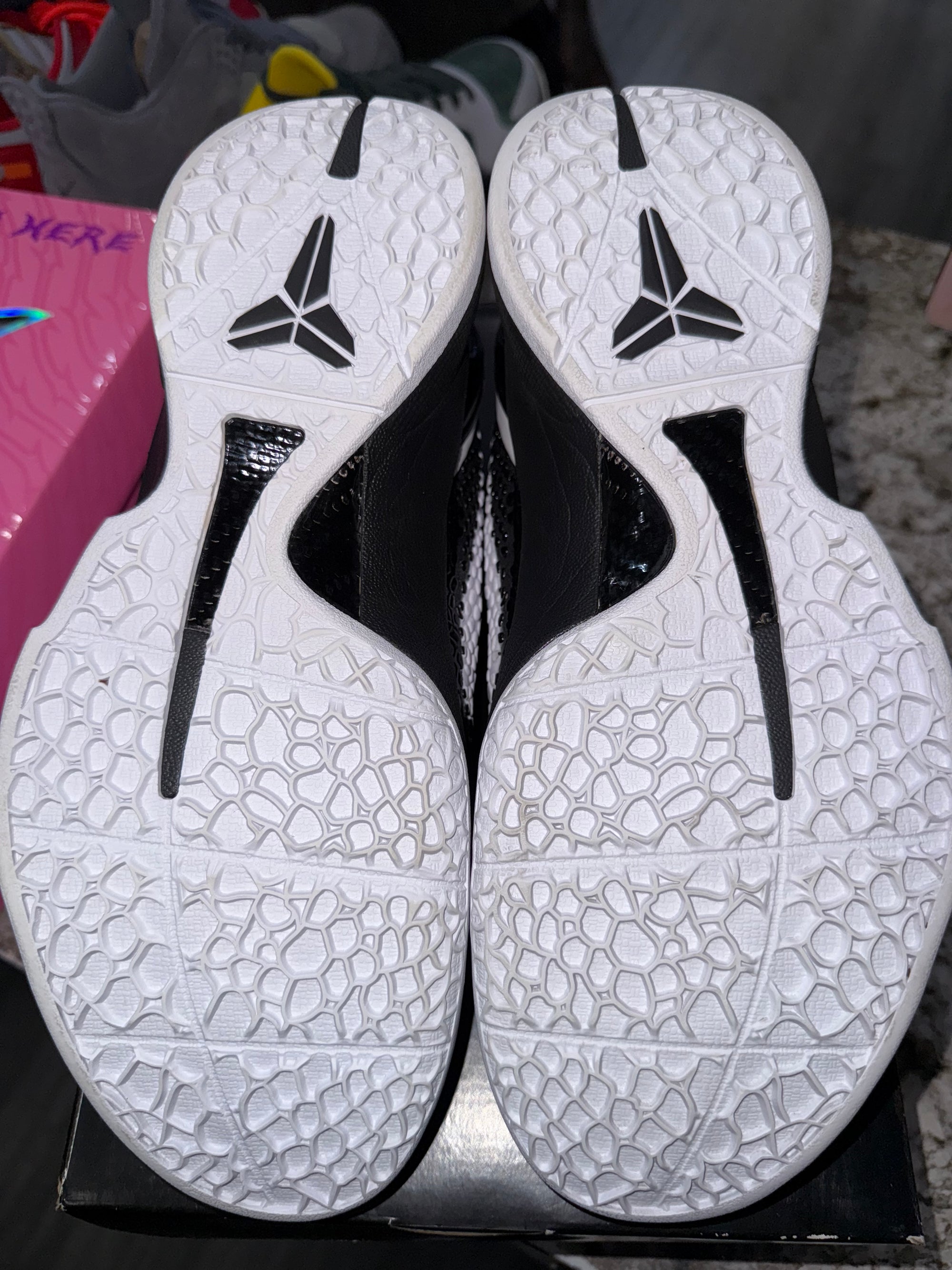 Nike Kobe 6 Protro Mambacita Sweet 16