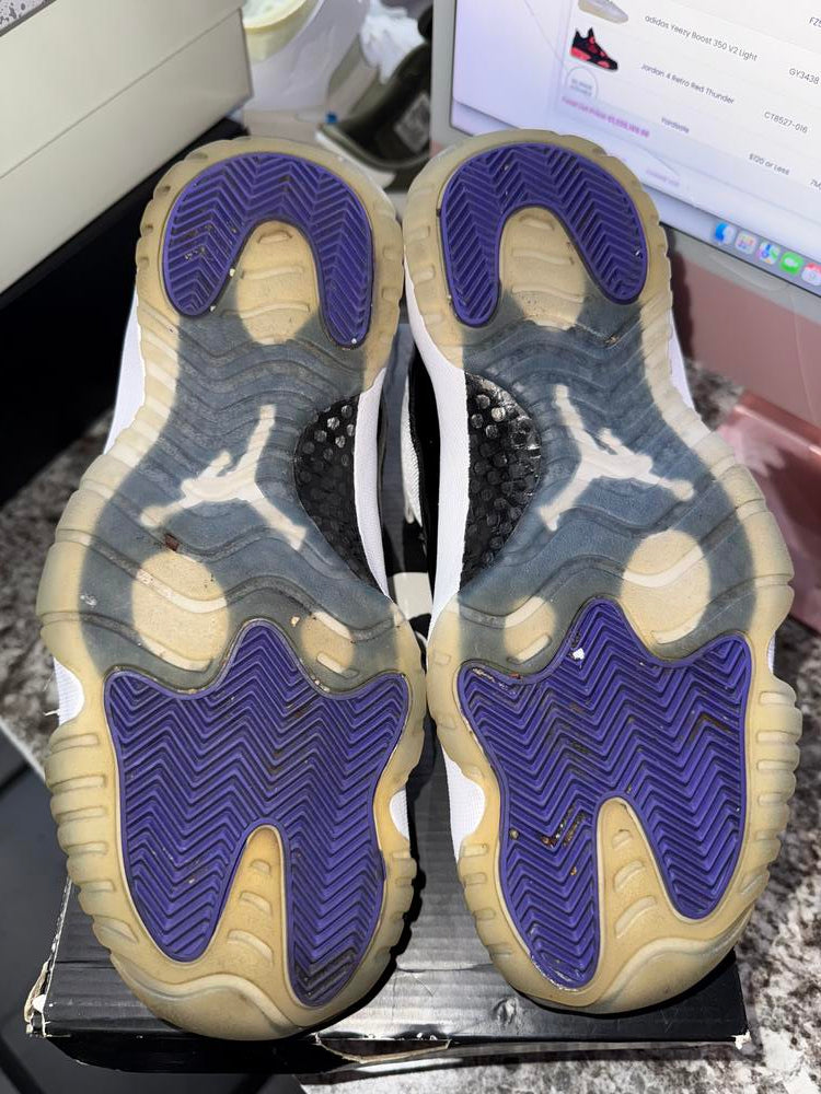 Jordan 11 Retro Low Concord
