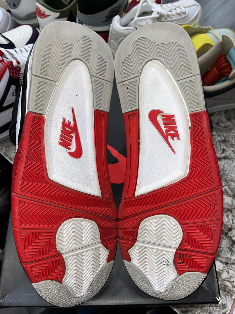 Jordan 4 Retro Fire Red (2020)