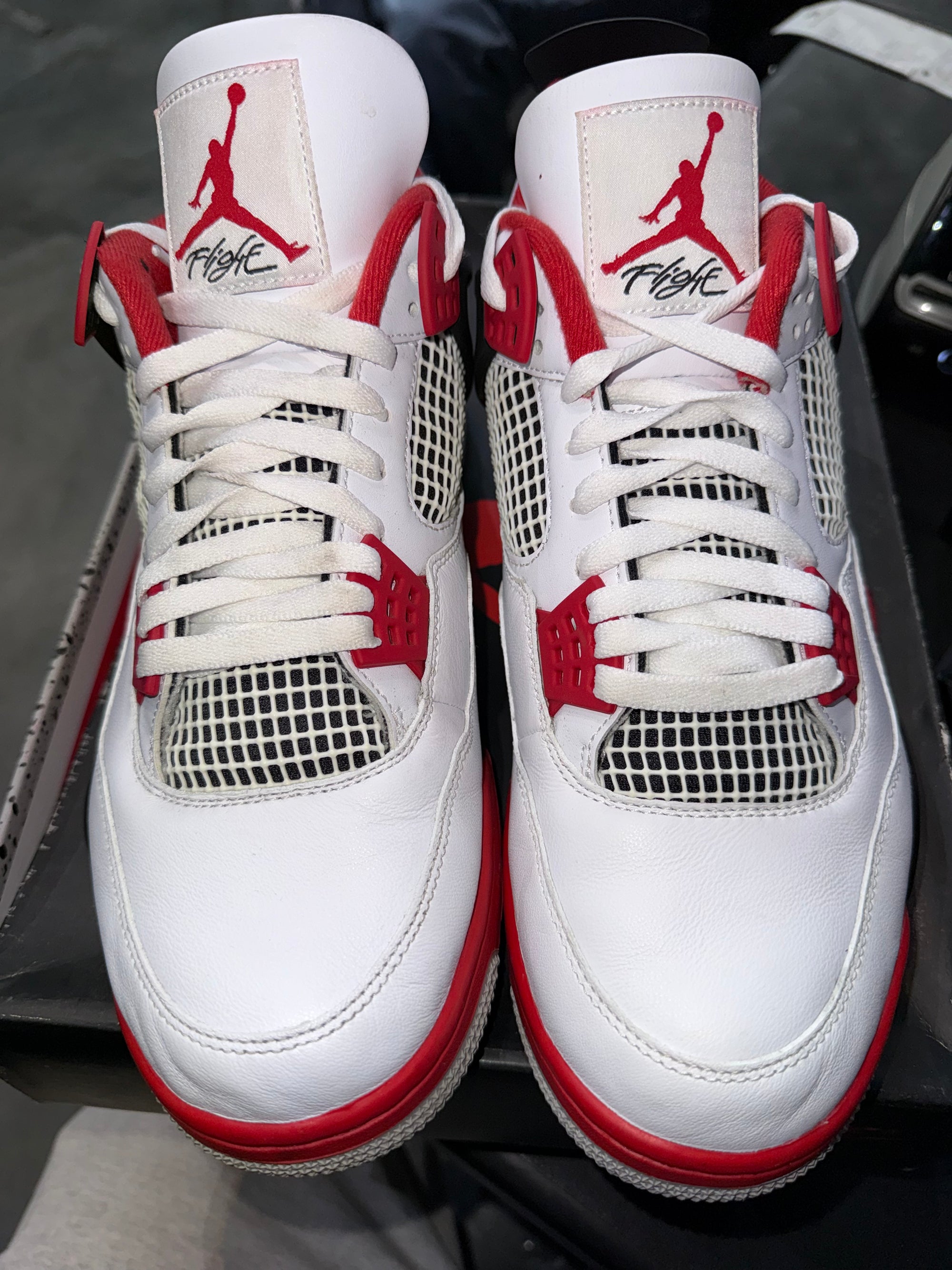 Jordan 4 Retro Fire Red (2020) (DAMAGED BOX)