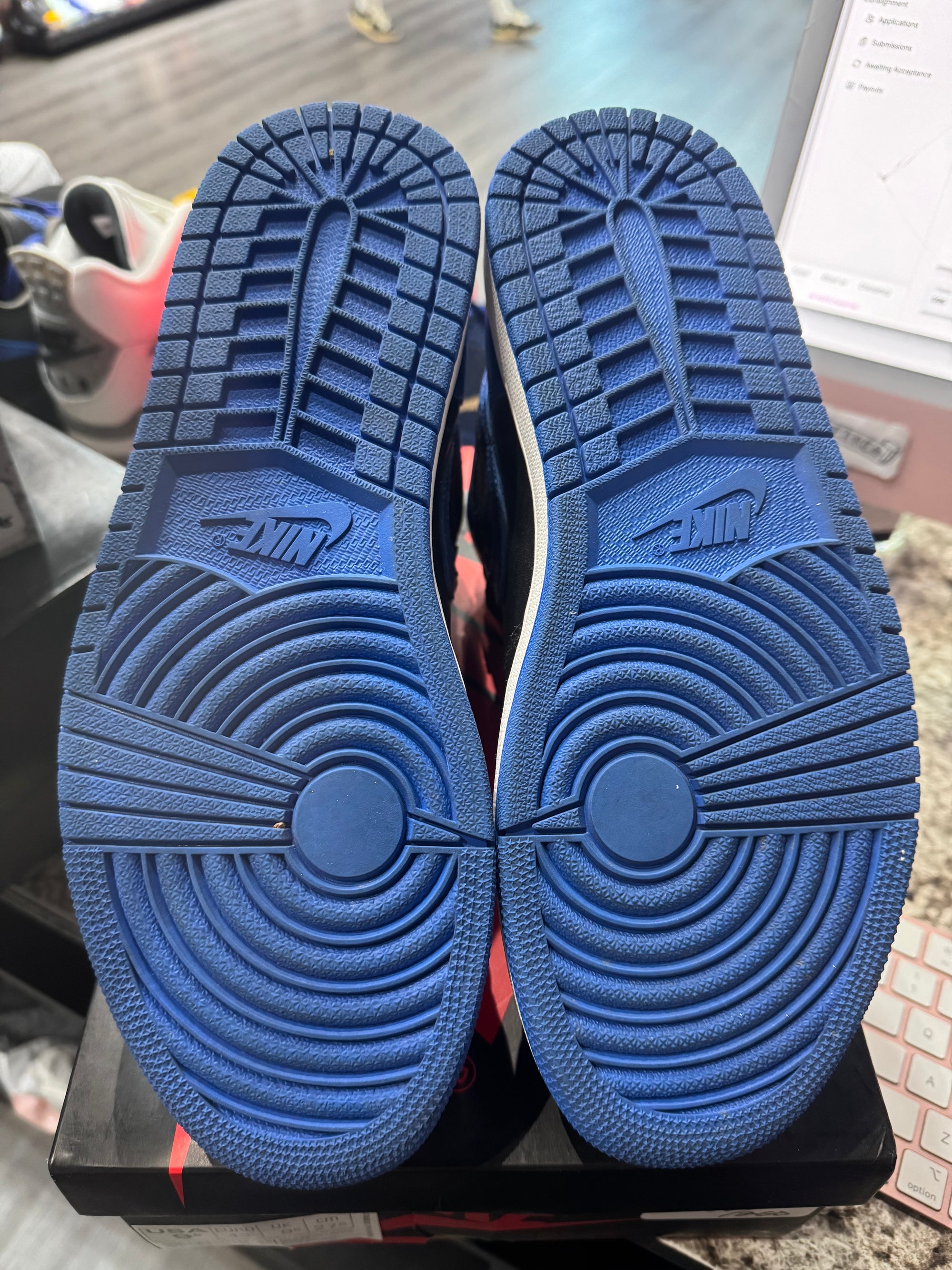 Jordan 1 Retro Royal (2017)