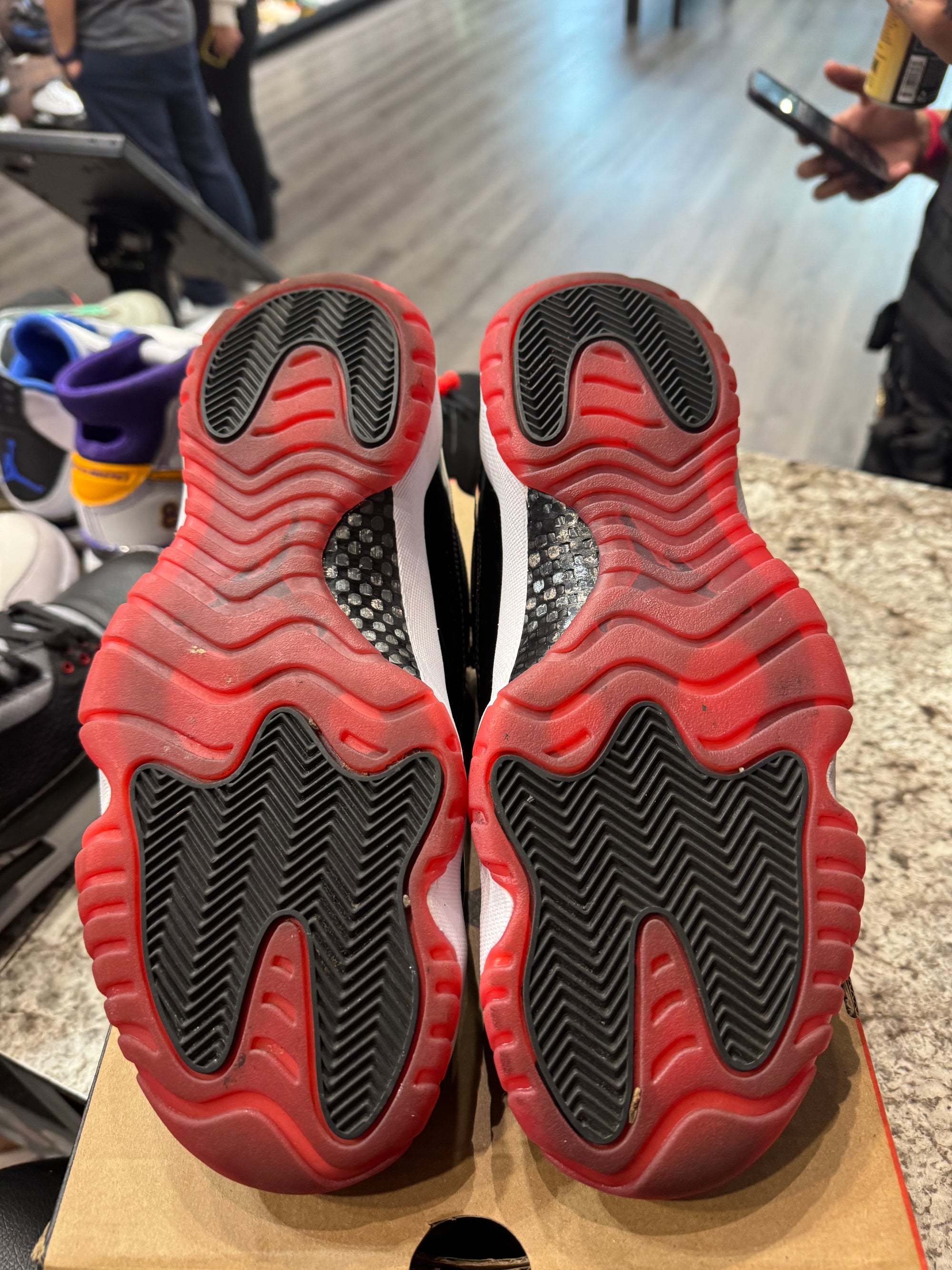 Jordan 11 Retro Low Bred (2025)