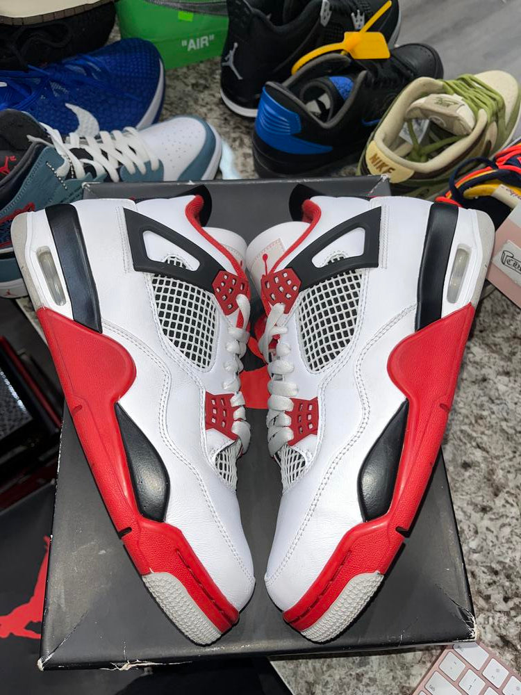 Jordan 4 Retro Fire Red (2020)