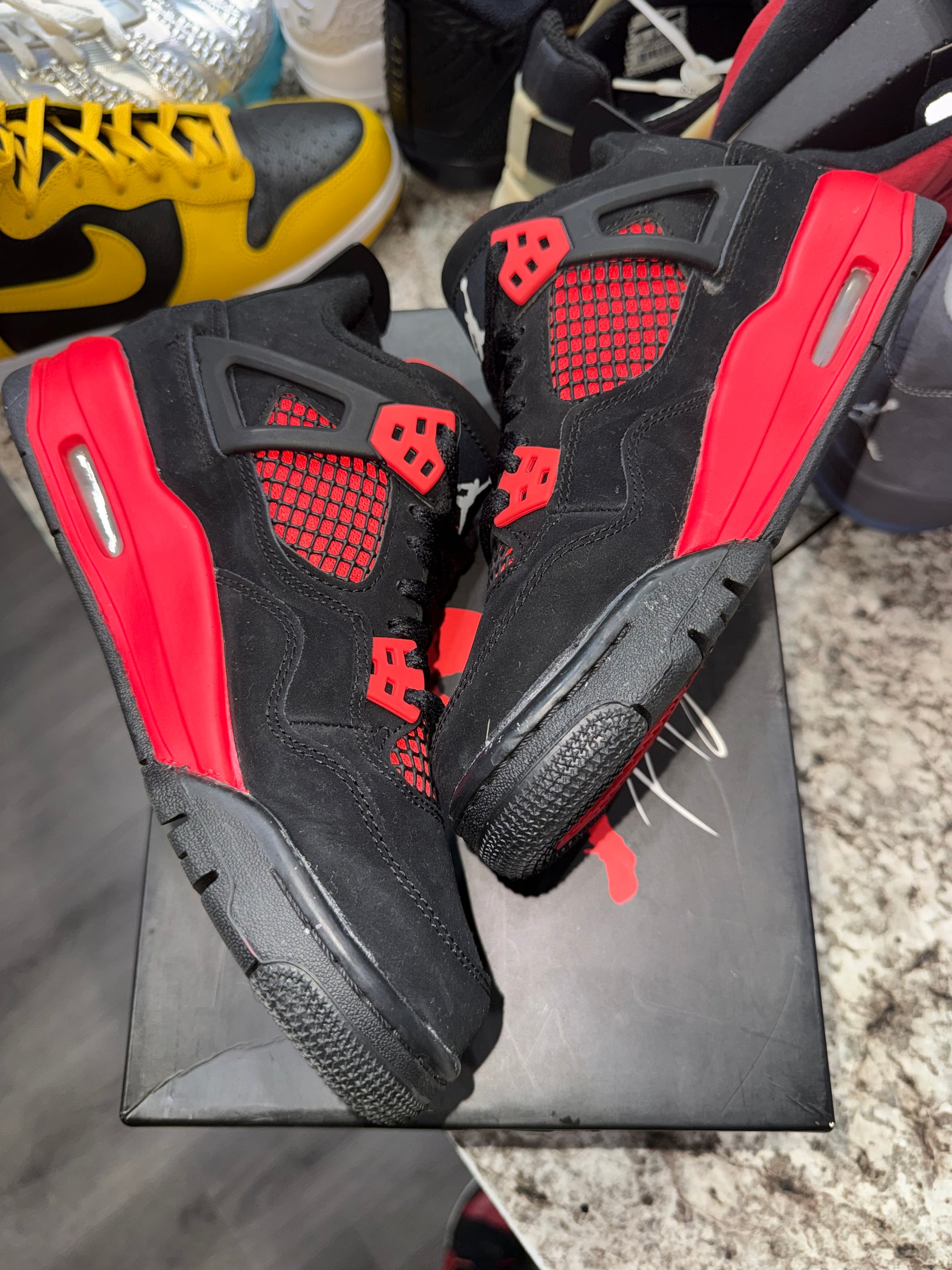 Jordan 4 Retro Red Thunder (GS)