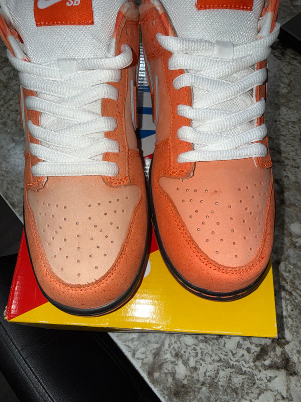 Nike SB Dunk Low Concepts Orange Lobster (DISCOLORED RIGHT)