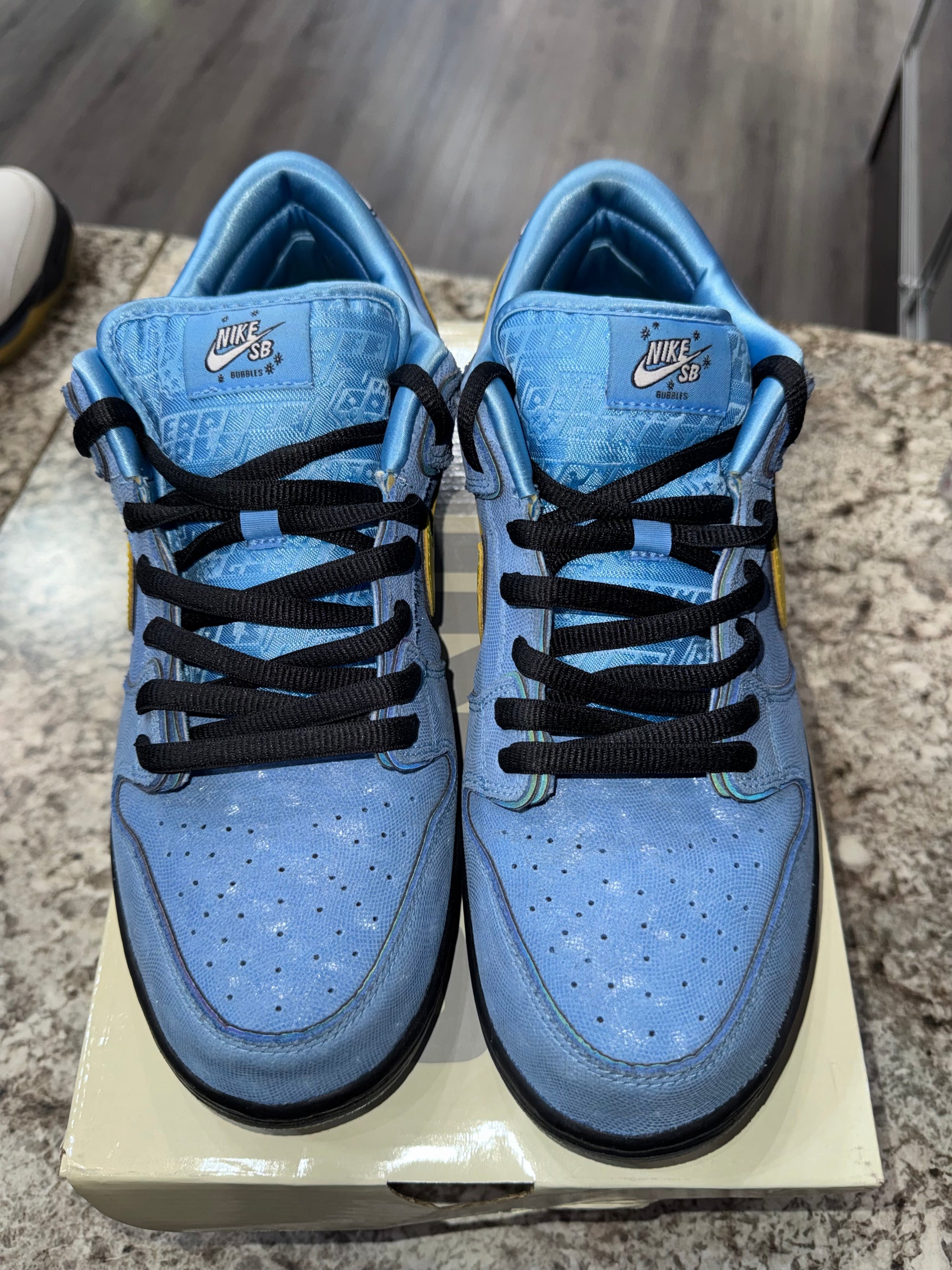 Nike SB Dunk Low The Powerpuff Girls Bubbles