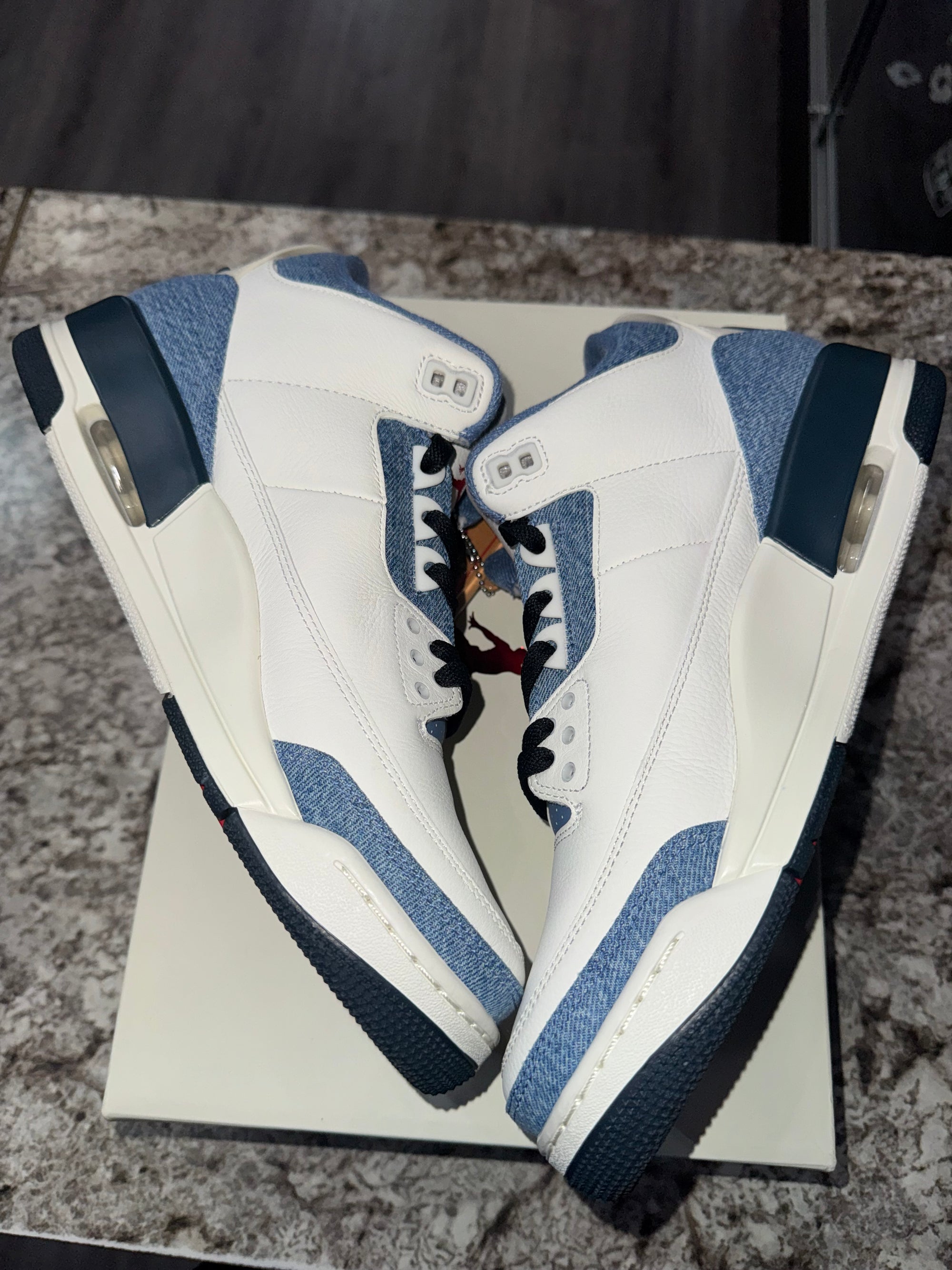 Jordan 3 Retro Levi’s All-Star