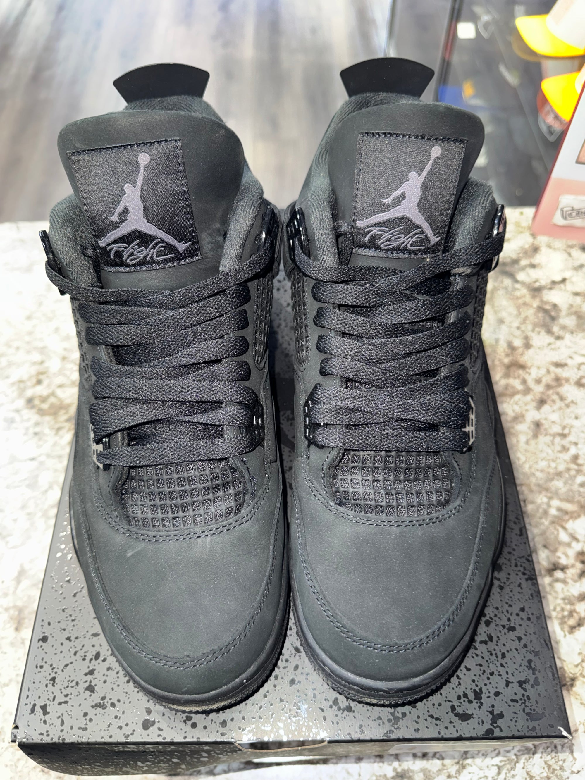 Jordan 4 Retro Black Cat (2025)