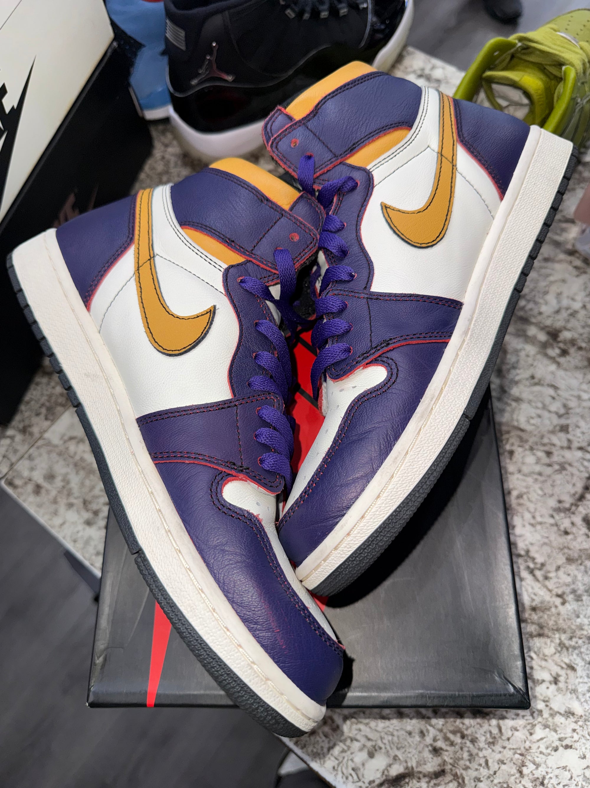 Jordan 1 Retro High OG Defiant SB LA to Chicago
