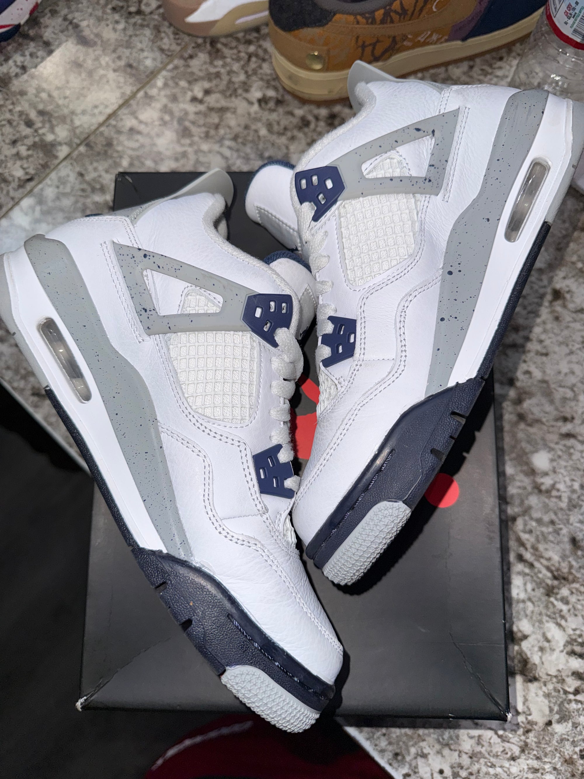 Jordan 4 Retro Midnight Navy (GS)