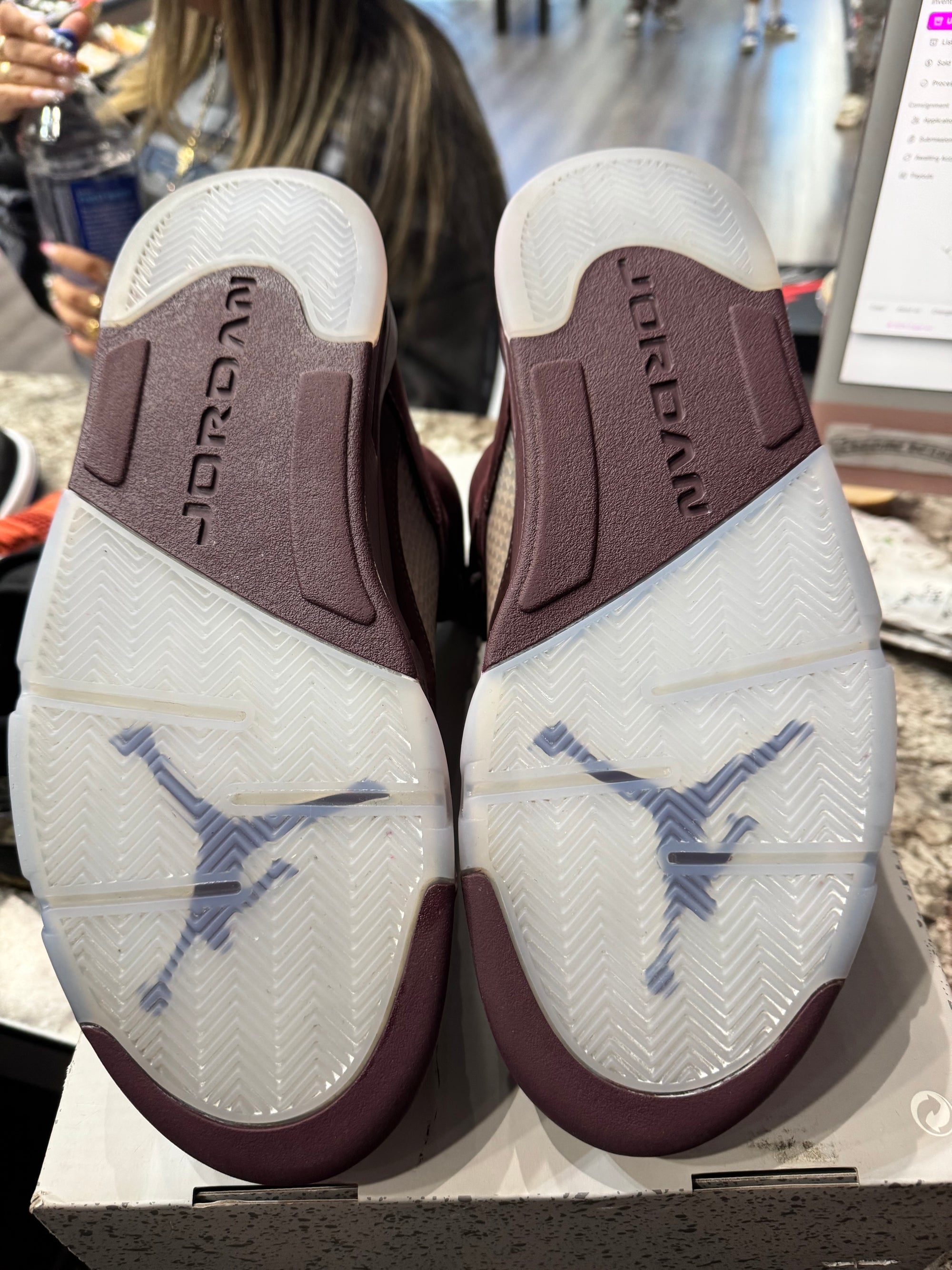 Jordan 5 Retro Burgundy (2023)