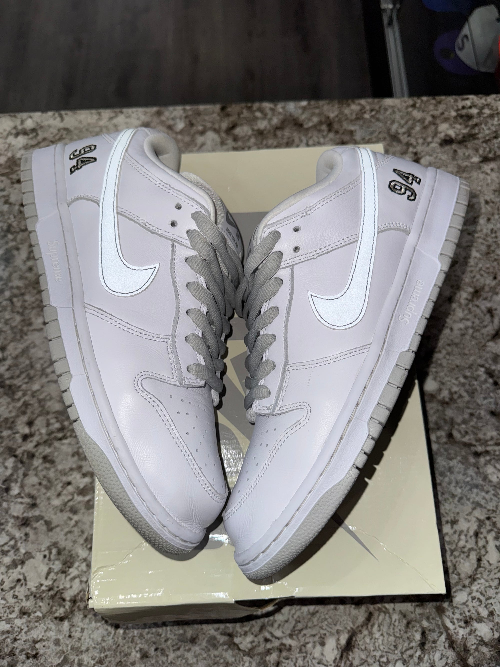Nike SB Dunk Low Supreme 94 White Metallic Silver