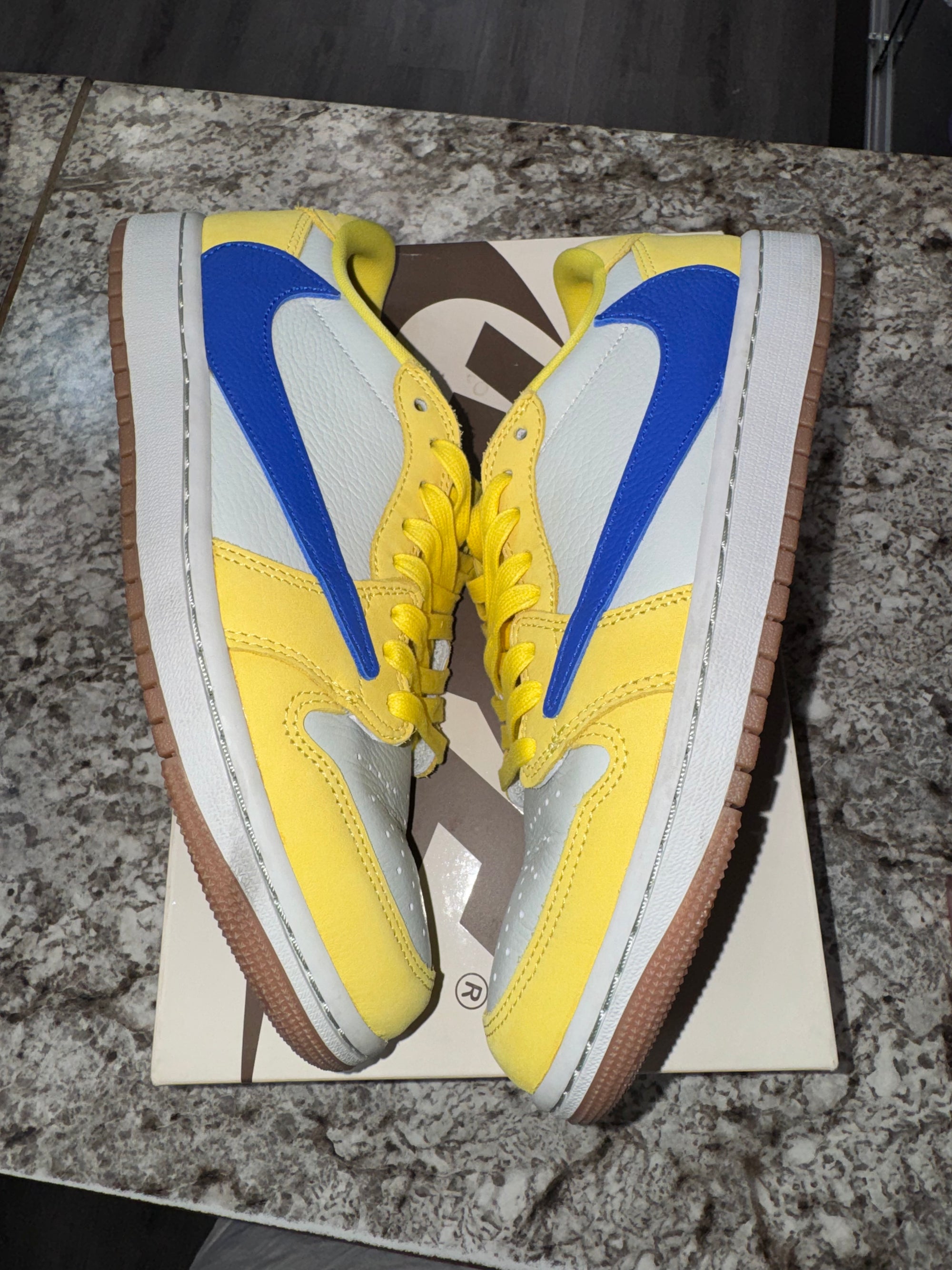 Jordan 1 Retro Low OG SP Travis Scott Canary (Women's)