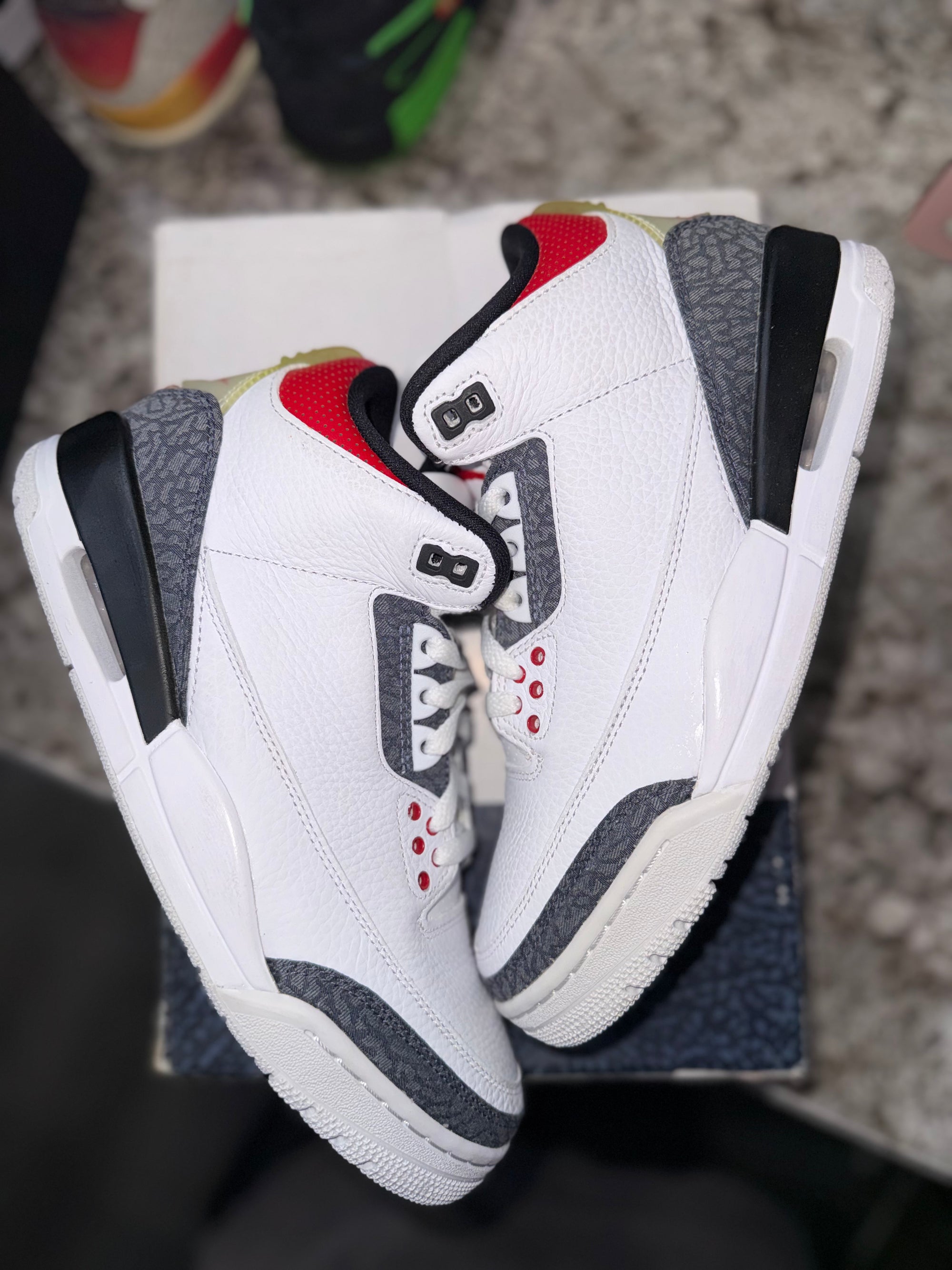 Jordan 3 Retro SE Fire Red Denim (2020)