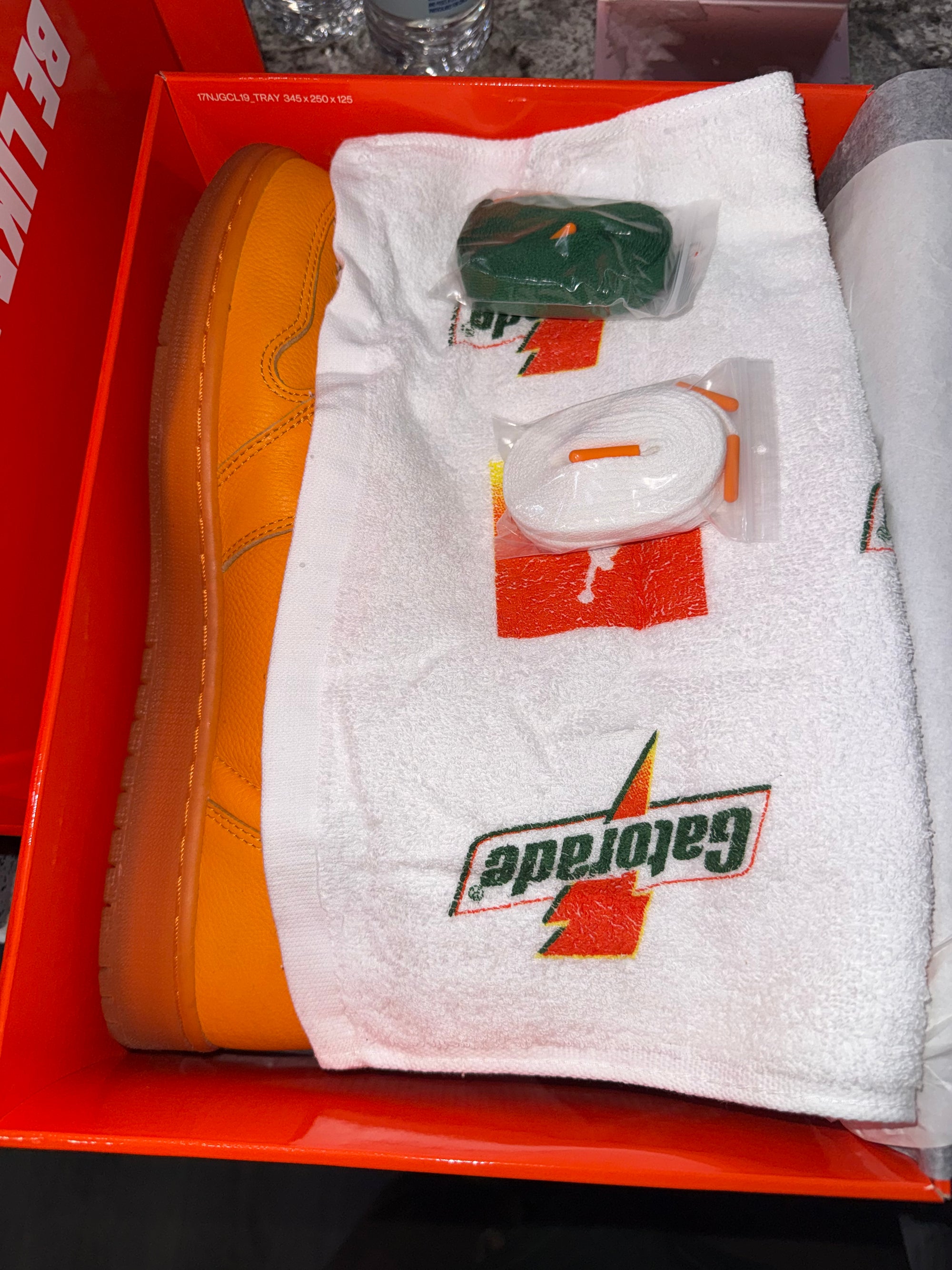 Jordan 1 Retro High Gatorade Orange Peel