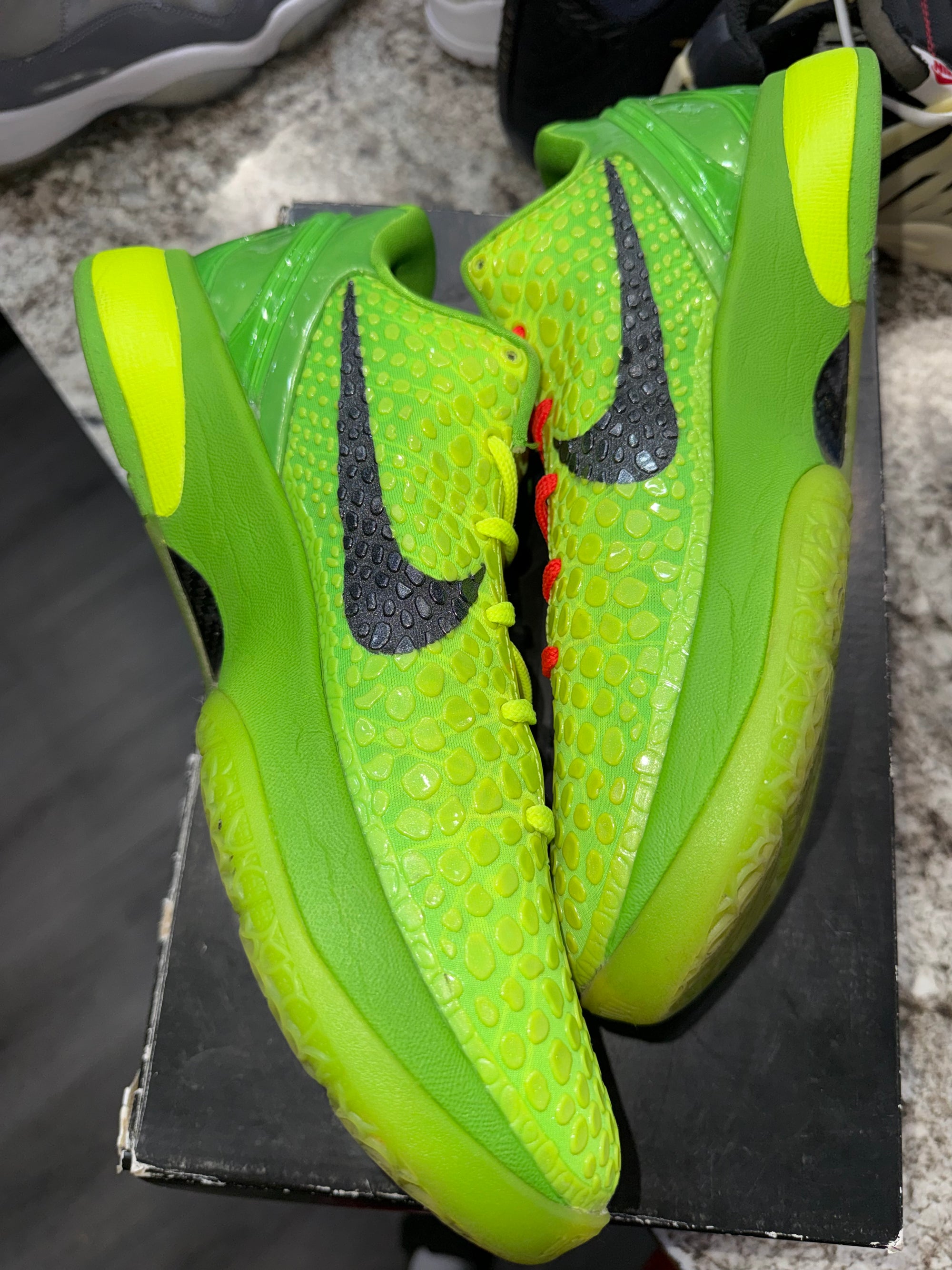 Nike Kobe 6 Protro Grinch (2020)