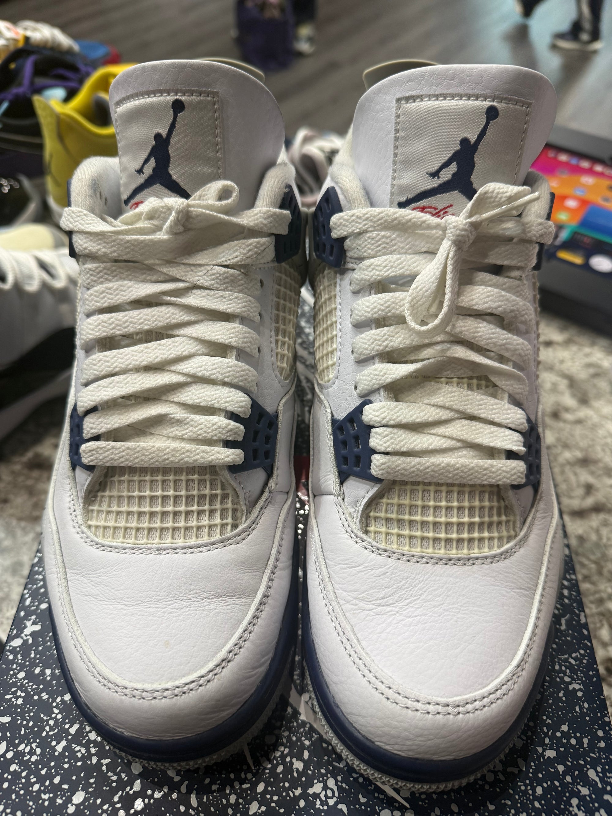 Jordan 4 Retro Midnight Navy