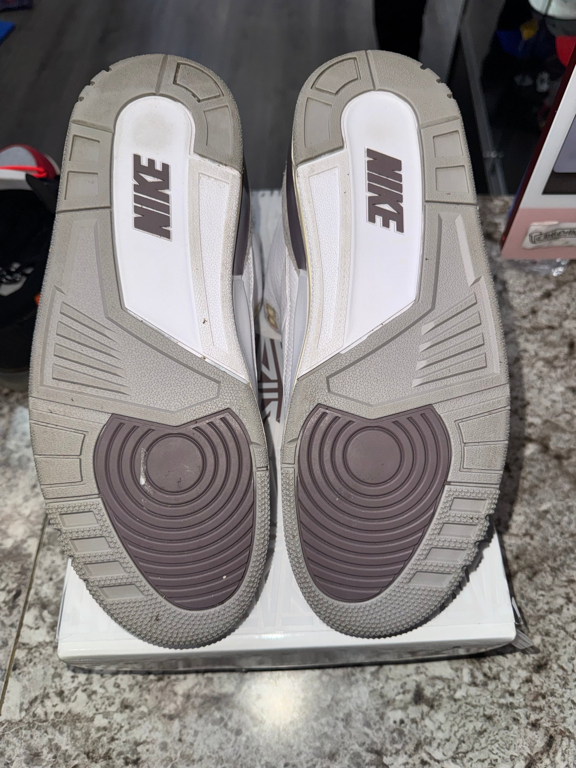 Jordan 3 Retro SP A Ma Maniére (Women's)