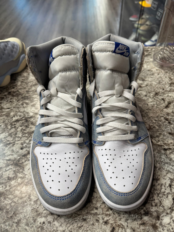 Jordan 1 Retro High Hyper Royal Smoke Grey