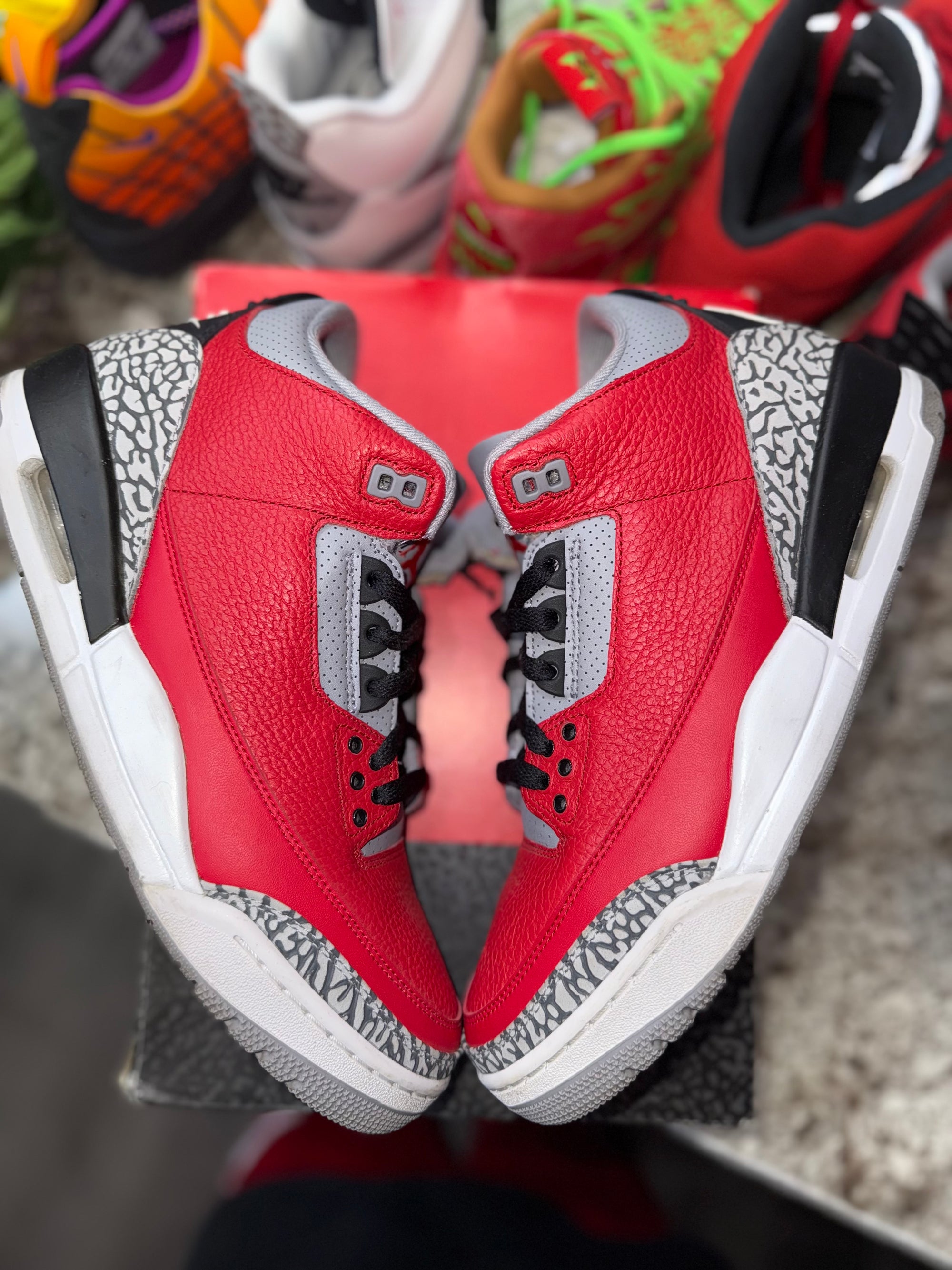 Jordan 3 Retro SE Unite