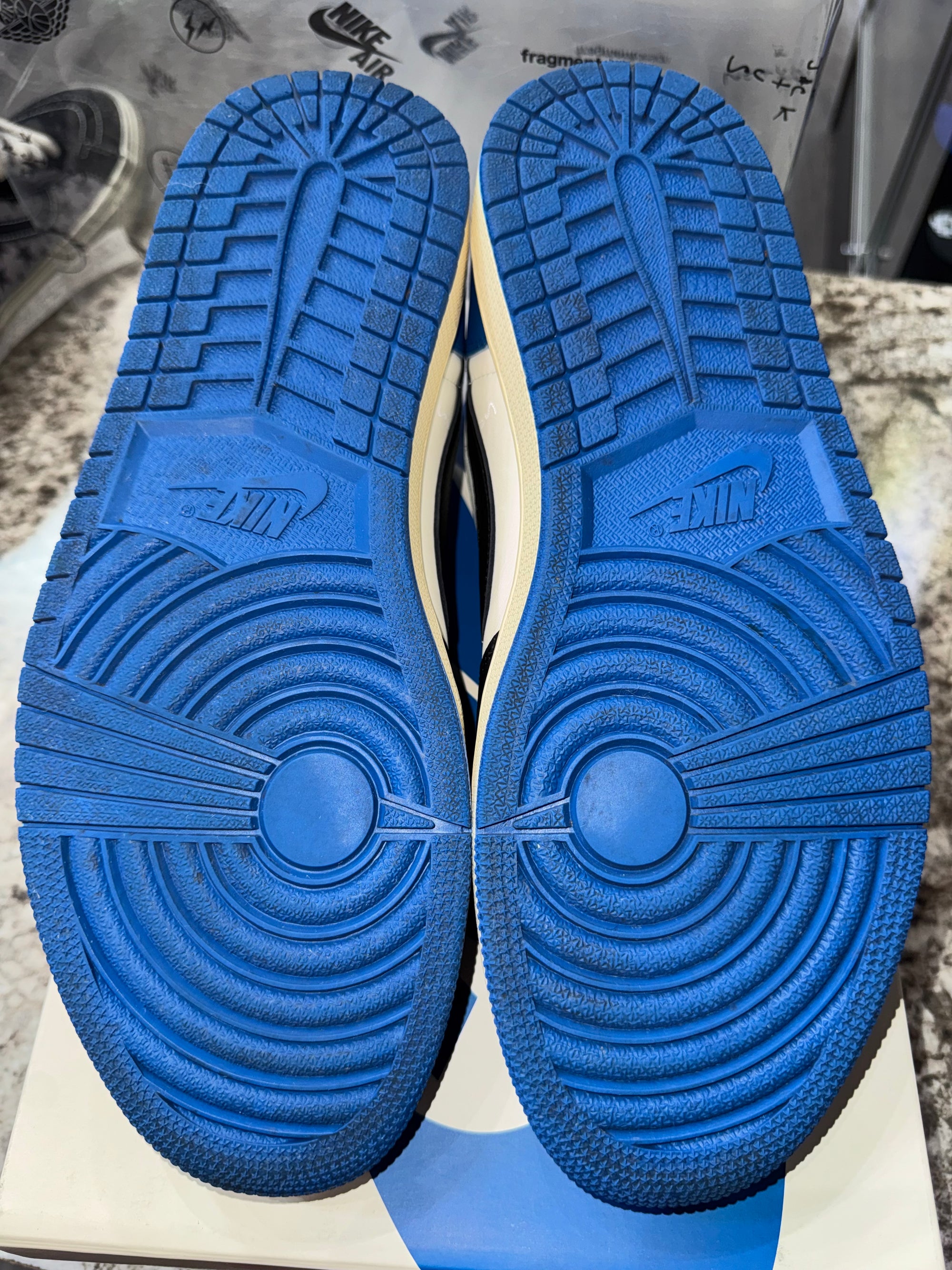 Jordan 1 Retro Low OG SP Fragment x Travis Scott