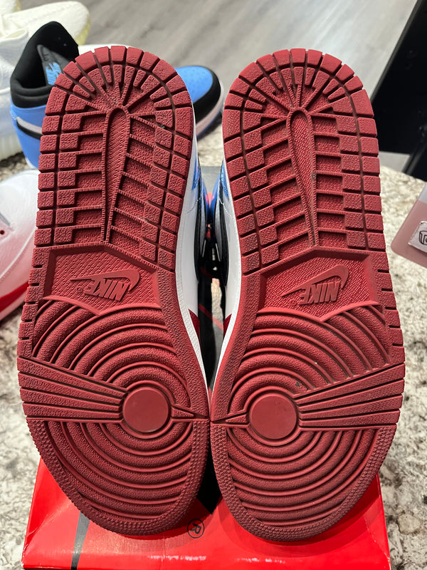 Jordan 1 Retro High Fearless UNC Chicago