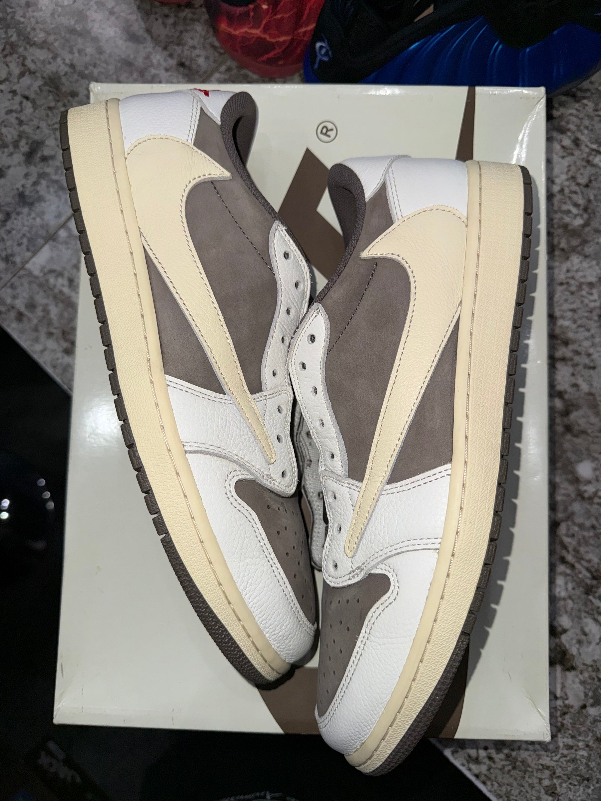 Jordan 1 Retro Low OG SP Travis Scott Reverse Mocha