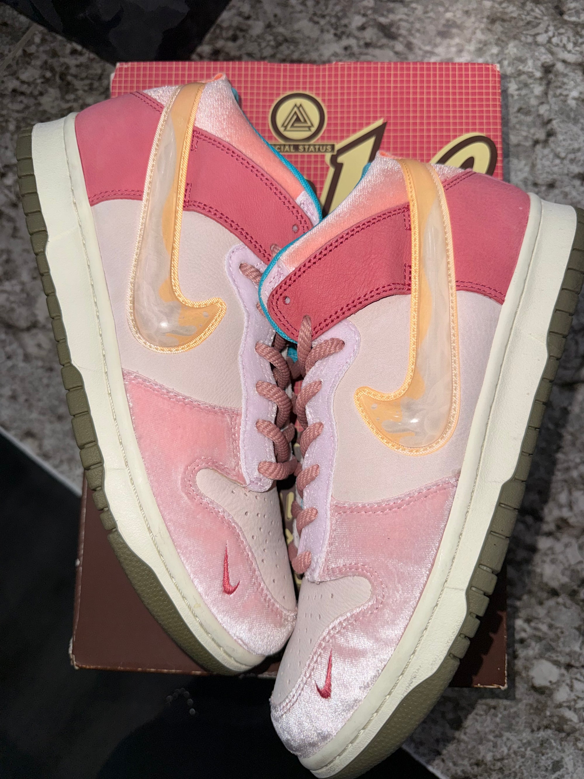 Nike Dunk Mid Social Status Free Lunch Strawberry Milk