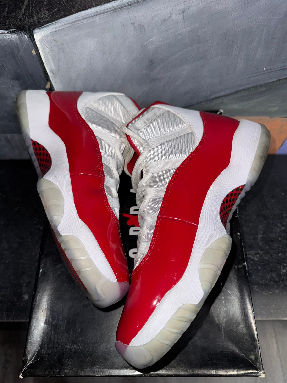 Jordan 11 Retro Cherry (2022)