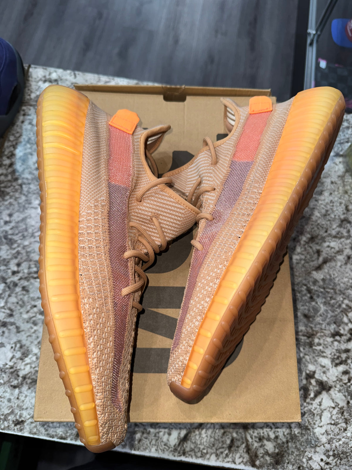 adidas Yeezy Boost 350 V2 Clay