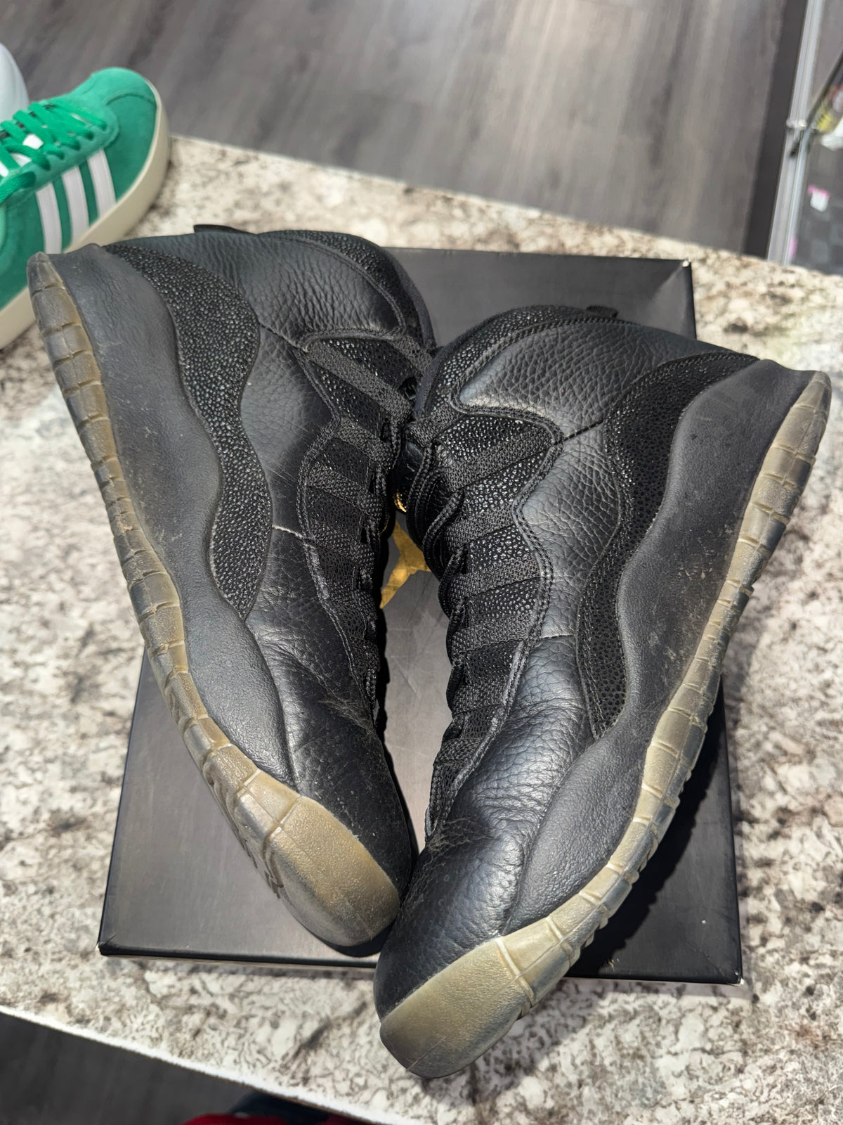 Jordan 10 Retro Drake OVO Black